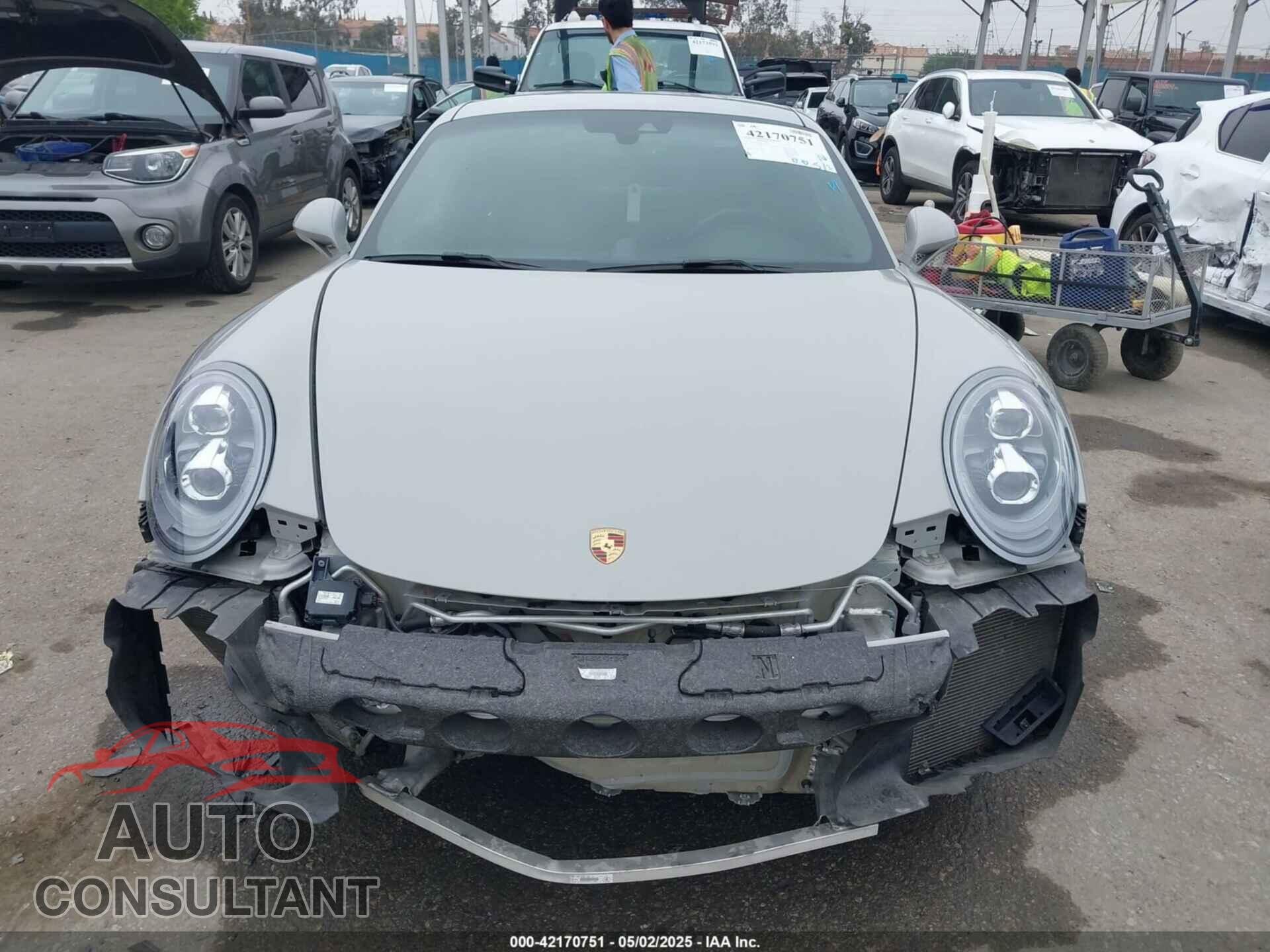 PORSCHE 911 2018 - WP0AB2A96JS122763