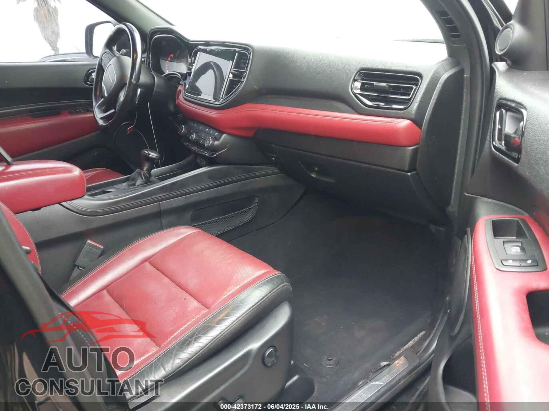 DODGE DURANGO 2021 - 1C4SDHCT5MC660105