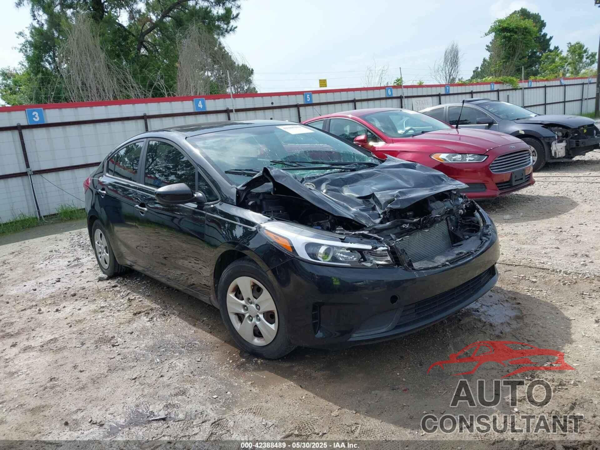 KIA FORTE 2017 - 3KPFK4A70HE064694