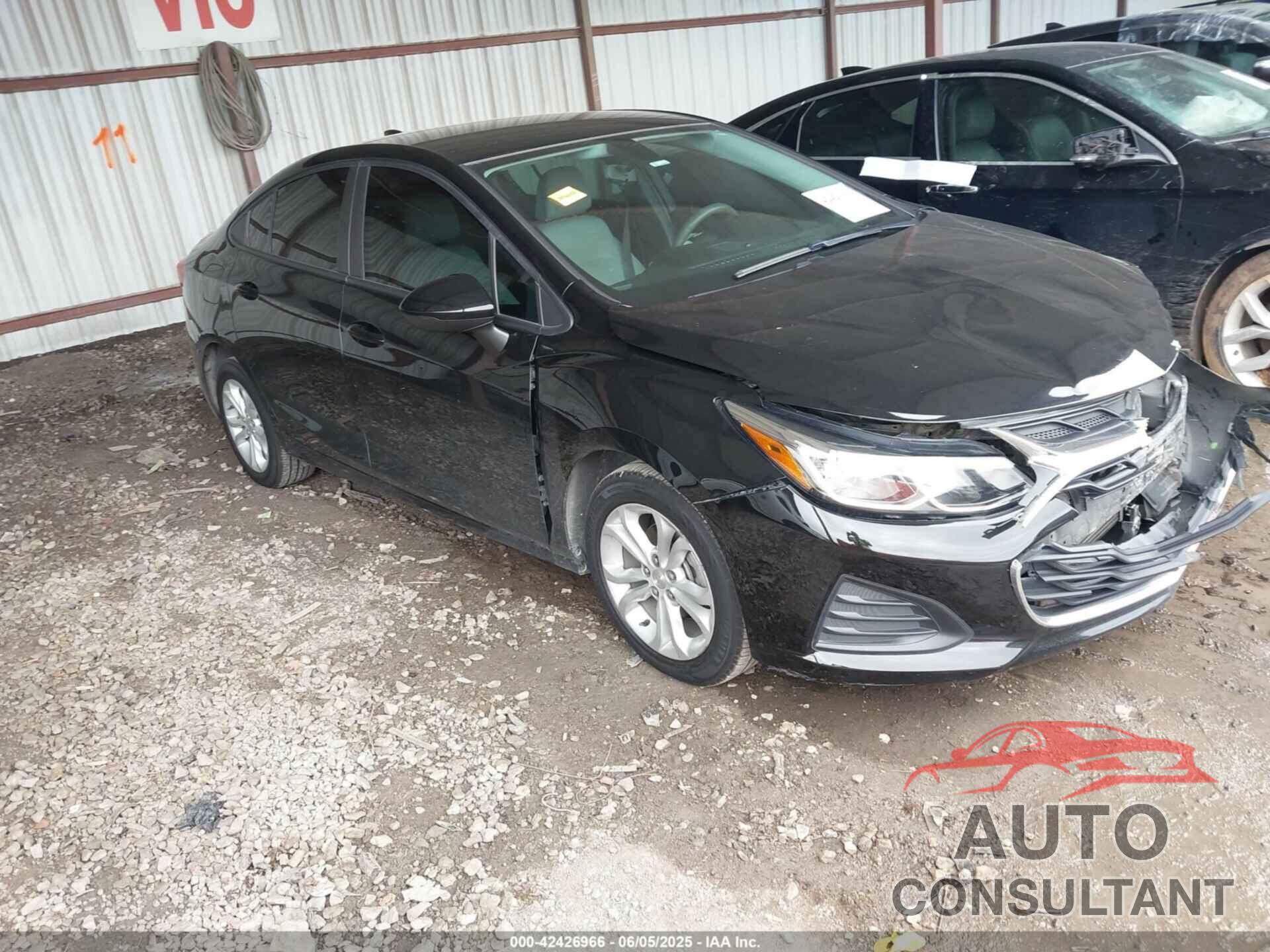 CHEVROLET CRUZE 2019 - 1G1BC5SM2K7127221