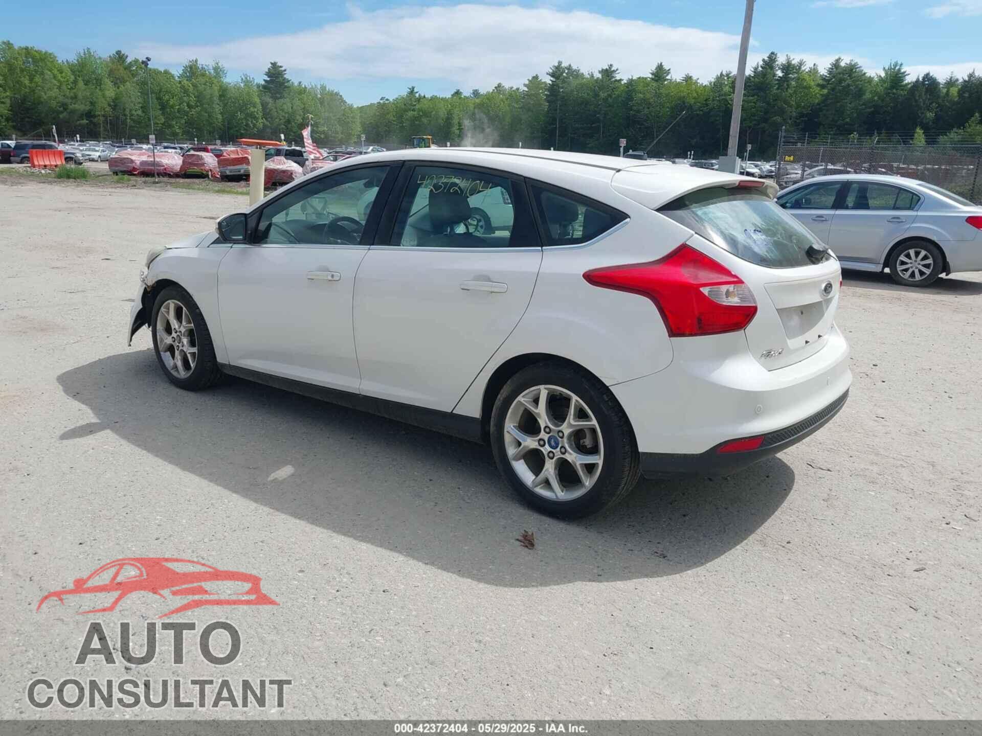 FORD FOCUS 2012 - 1FAHP3M27CL353002