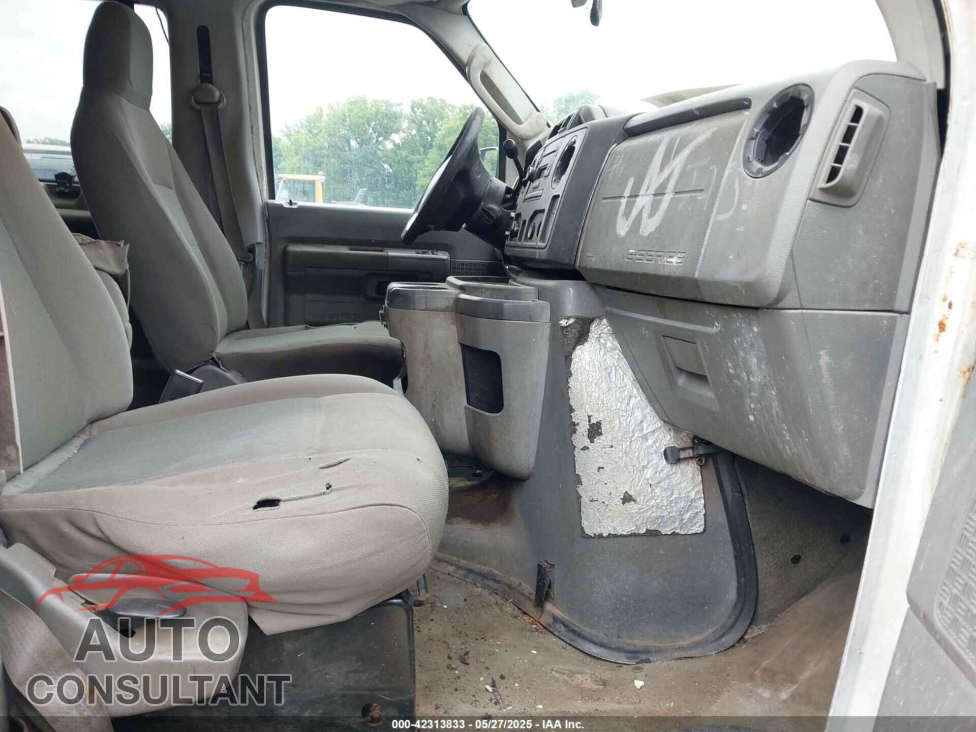 FORD E-350 SUPER DUTY 2012 - 1FBNE3BL6CDA29519