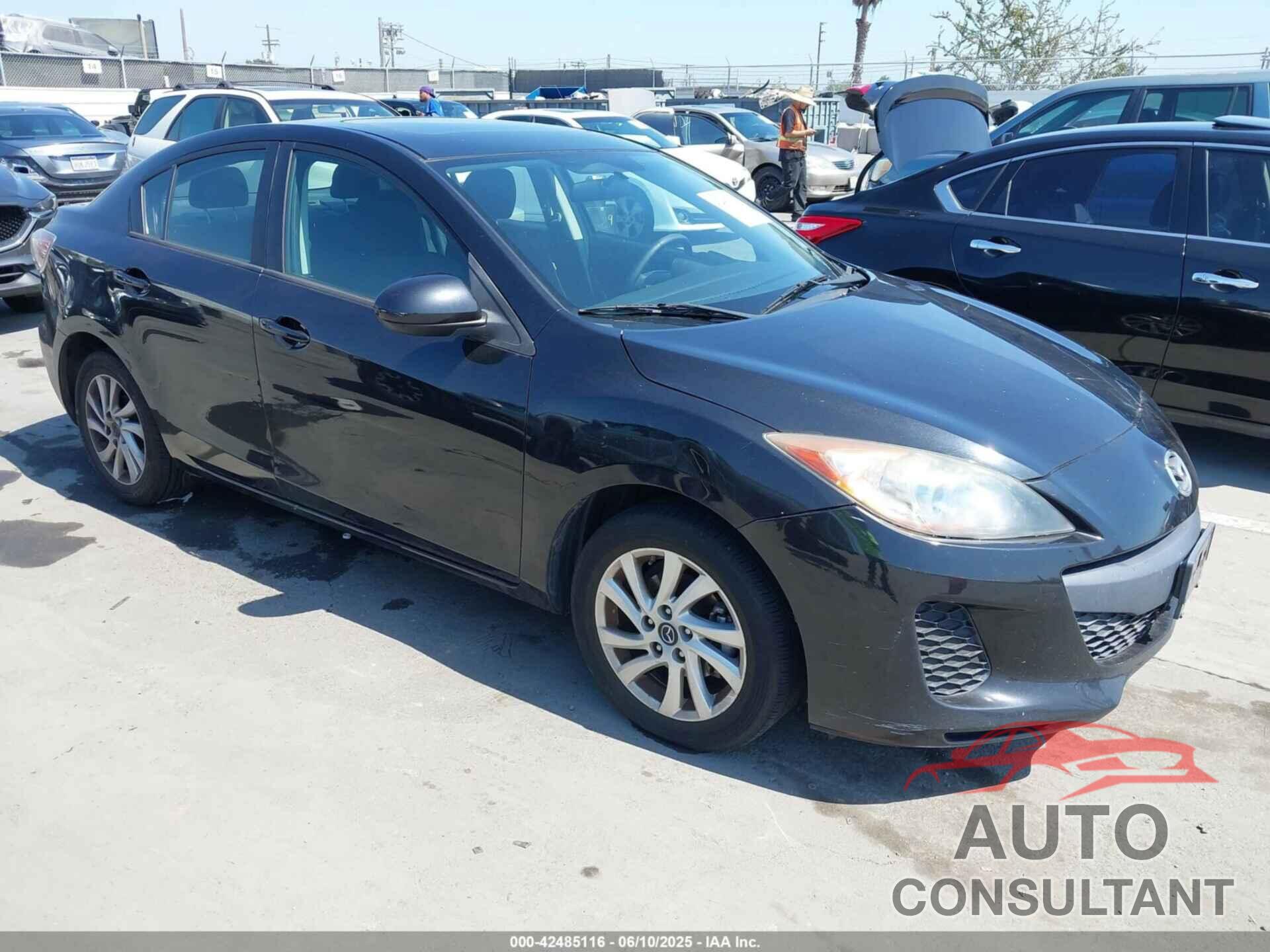 MAZDA MAZDA3 2013 - JM1BL1VPXD1794193