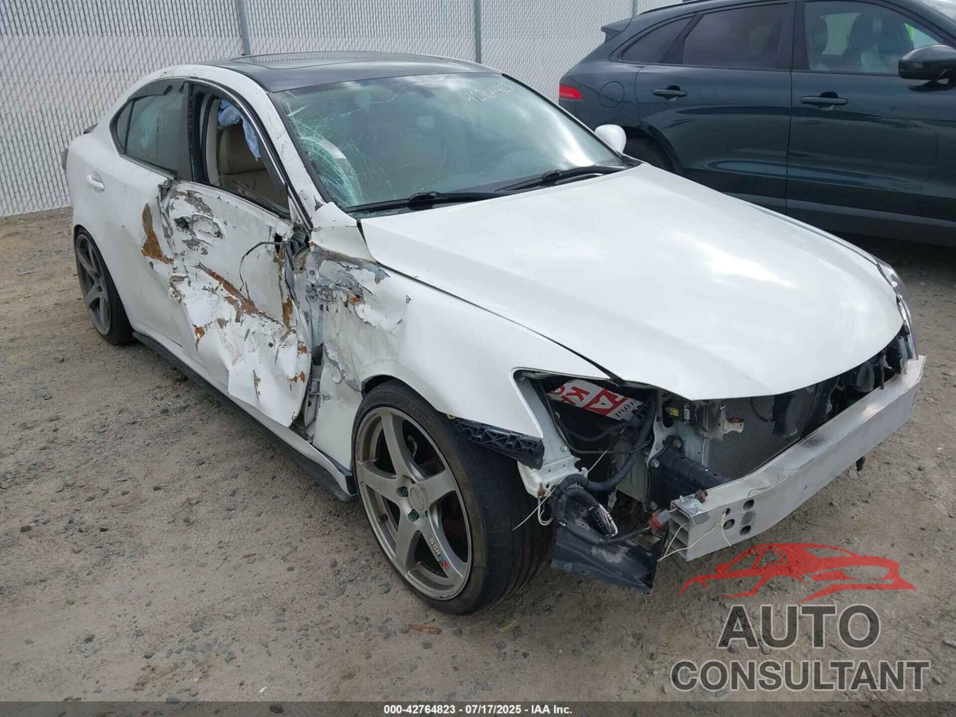 LEXUS IS 2010 - JTHBF5C2XA5128525