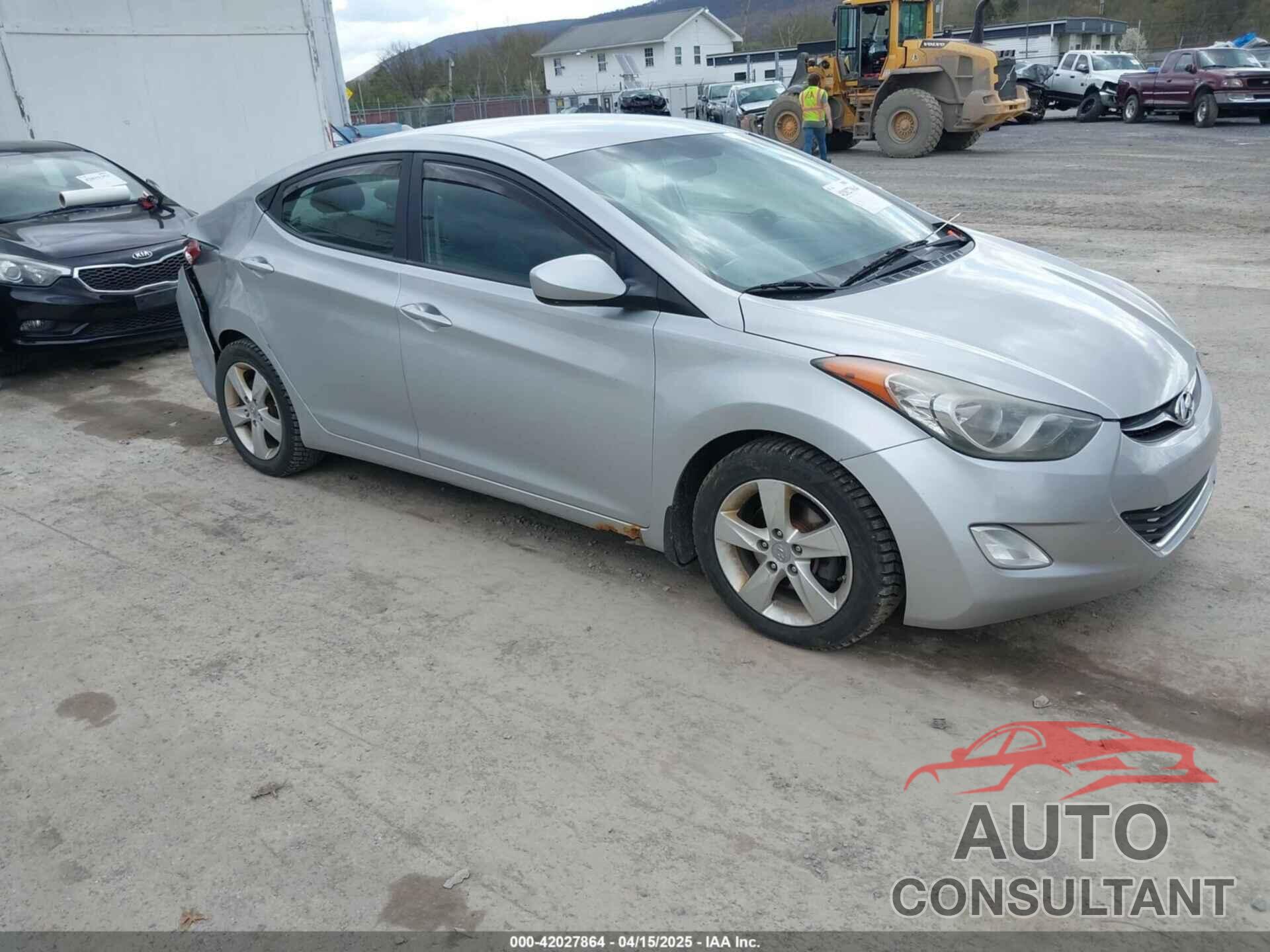 HYUNDAI ELANTRA 2013 - 5NPDH4AE7DH221714