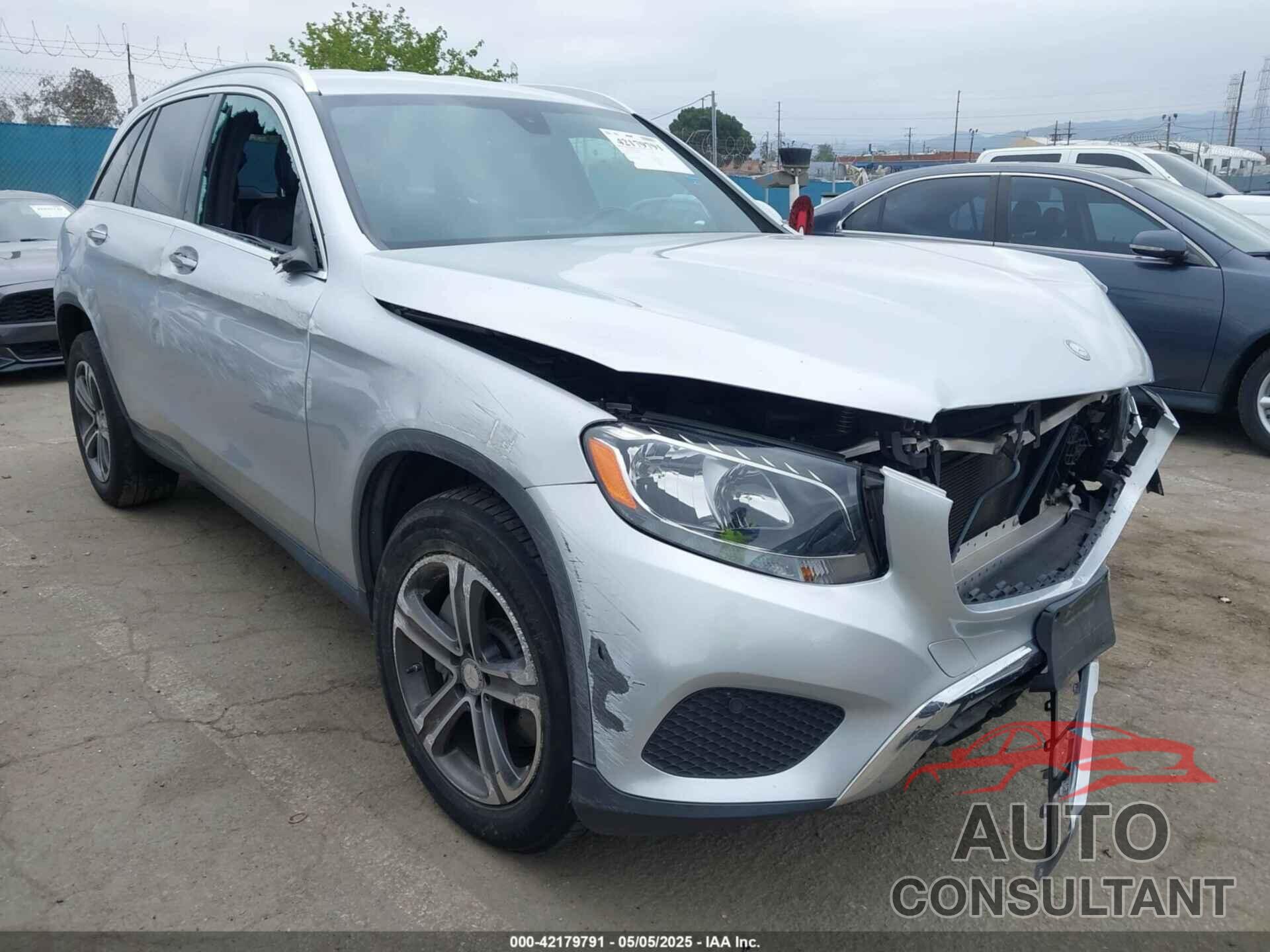 MERCEDES-BENZ GLC 300 2017 - WDC0G4JB3HF130019