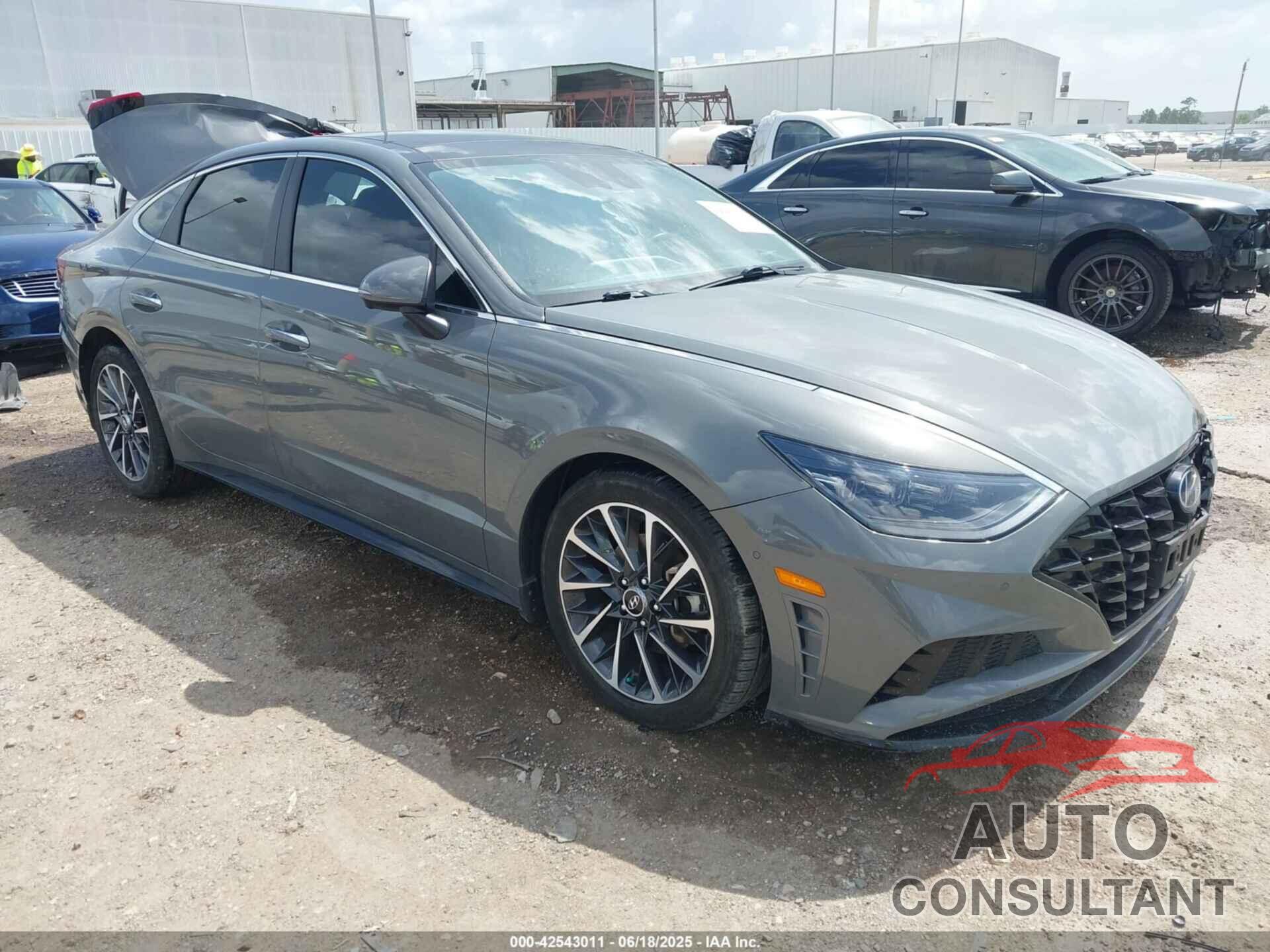 HYUNDAI SONATA 2022 - KMHL34J26NA237004