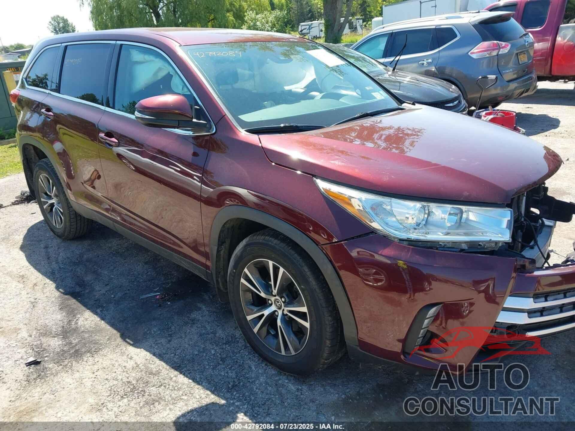 TOYOTA HIGHLANDER 2019 - 5TDBZRFH4KS709661