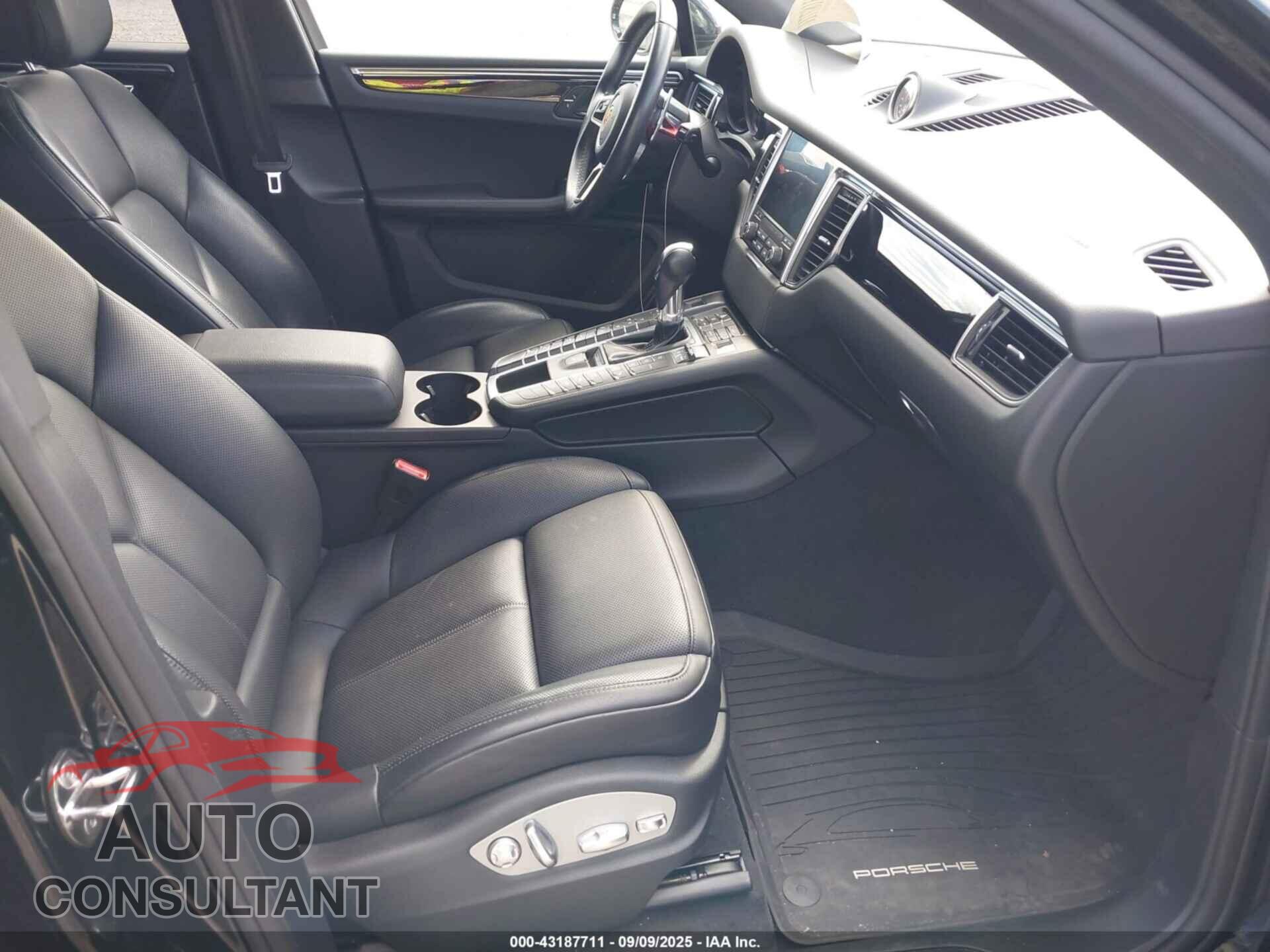 PORSCHE MACAN 2018 - WP1AA2A59JLB20739