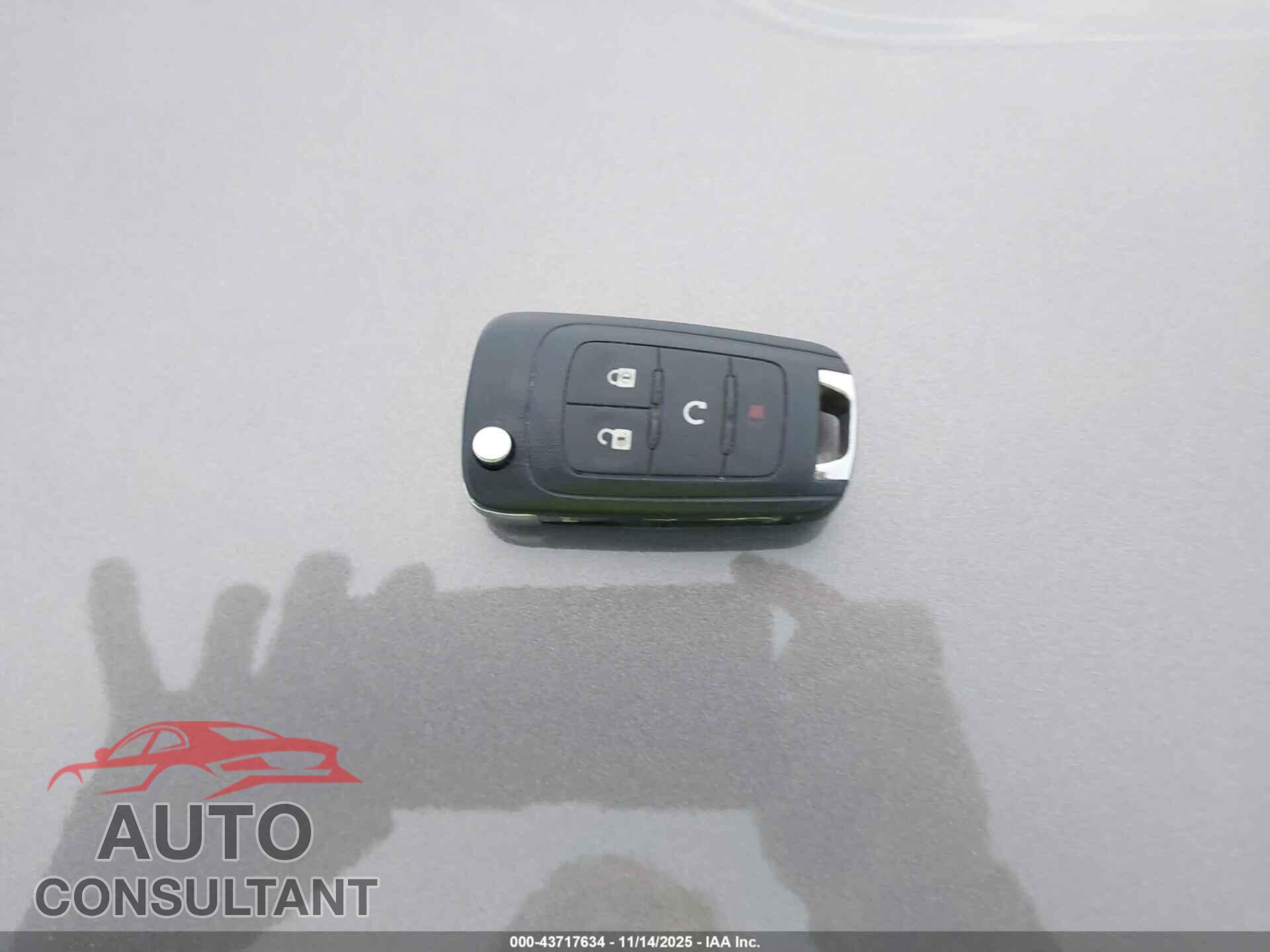CHEVROLET SONIC 2012 - 1G1JE6SB4C4203485