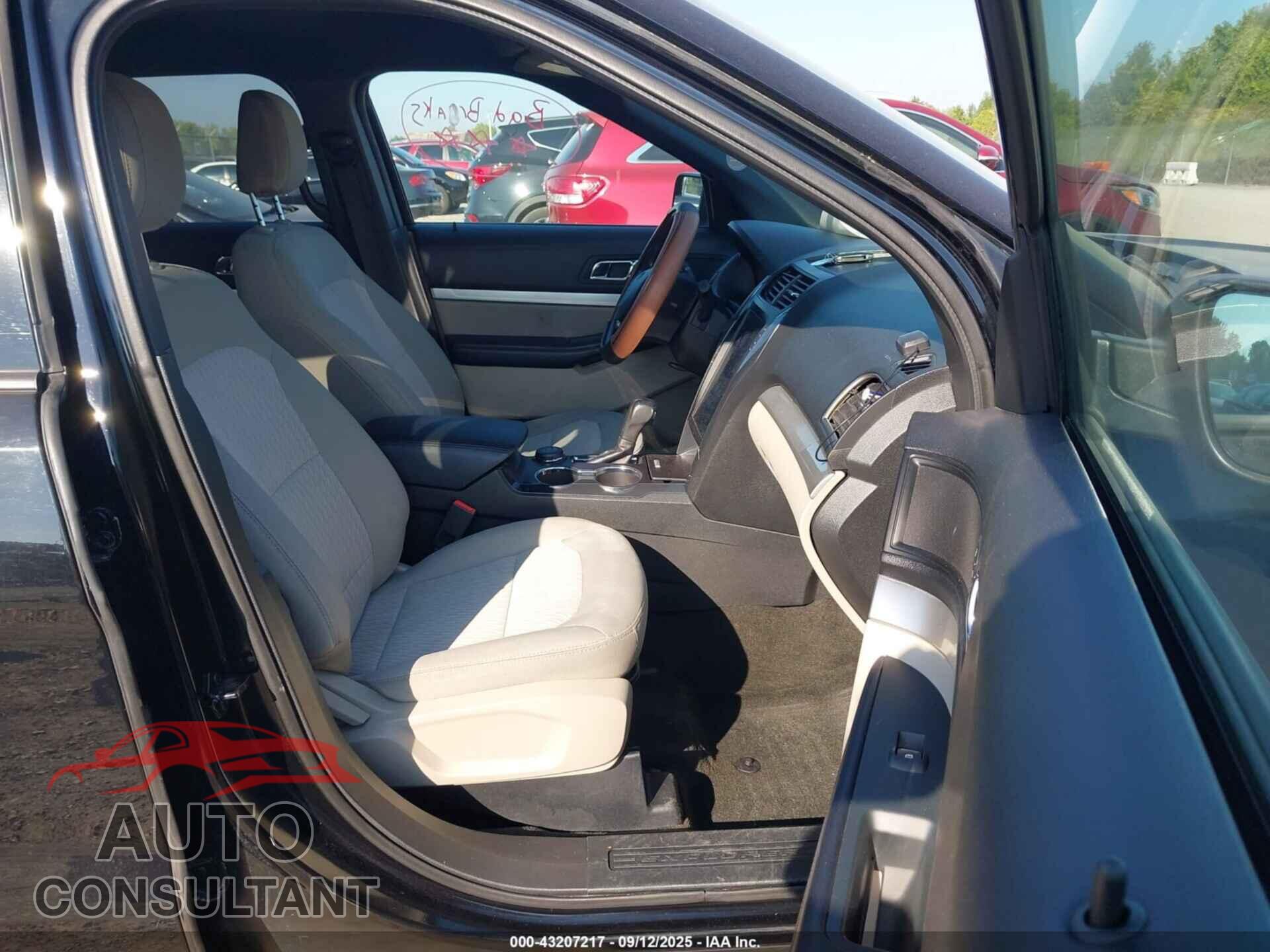 FORD EXPLORER 2018 - 1FM5K8BH7JGB11733