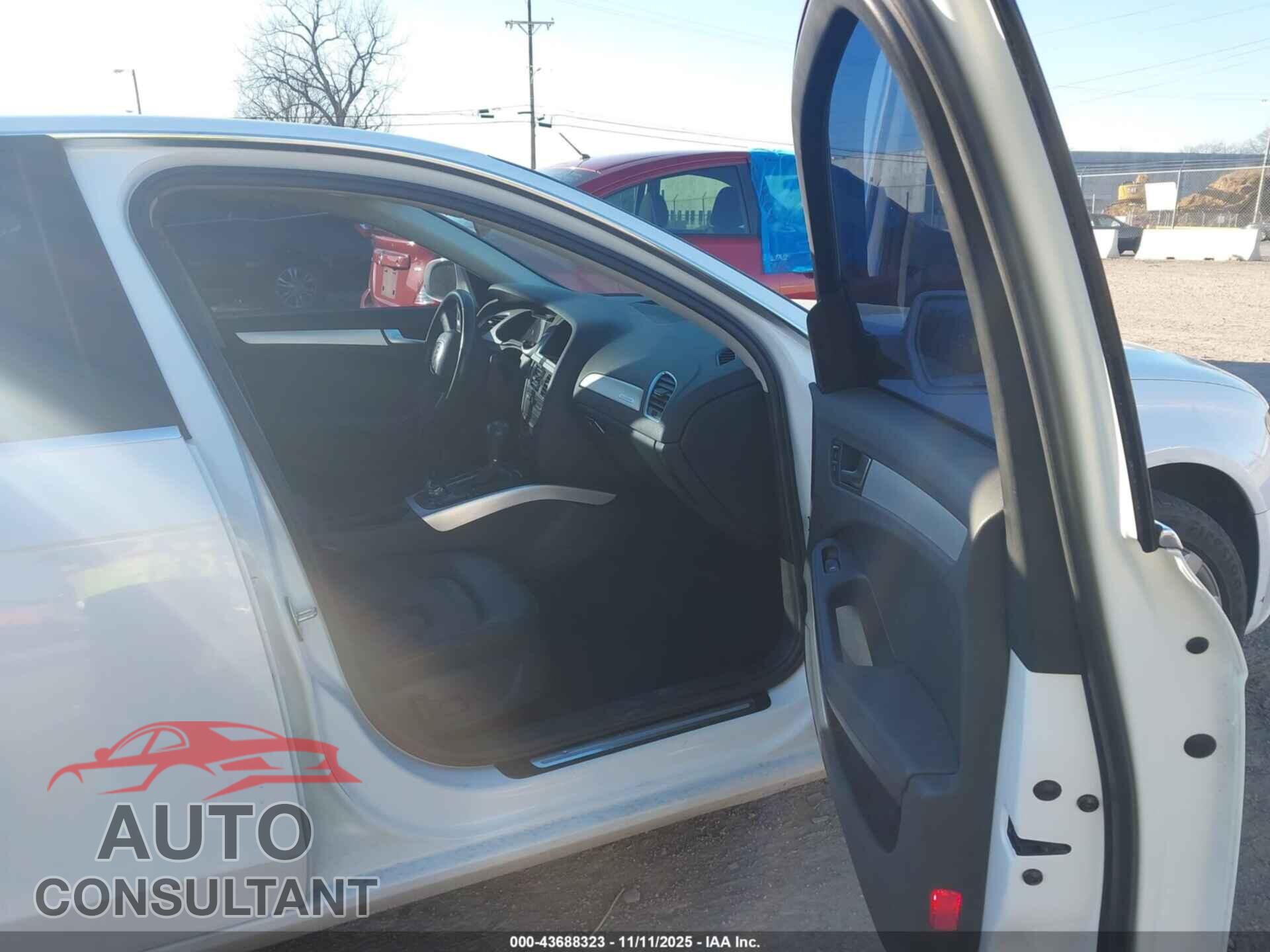 AUDI A4 2011 - WAUFFAFL9BN019357