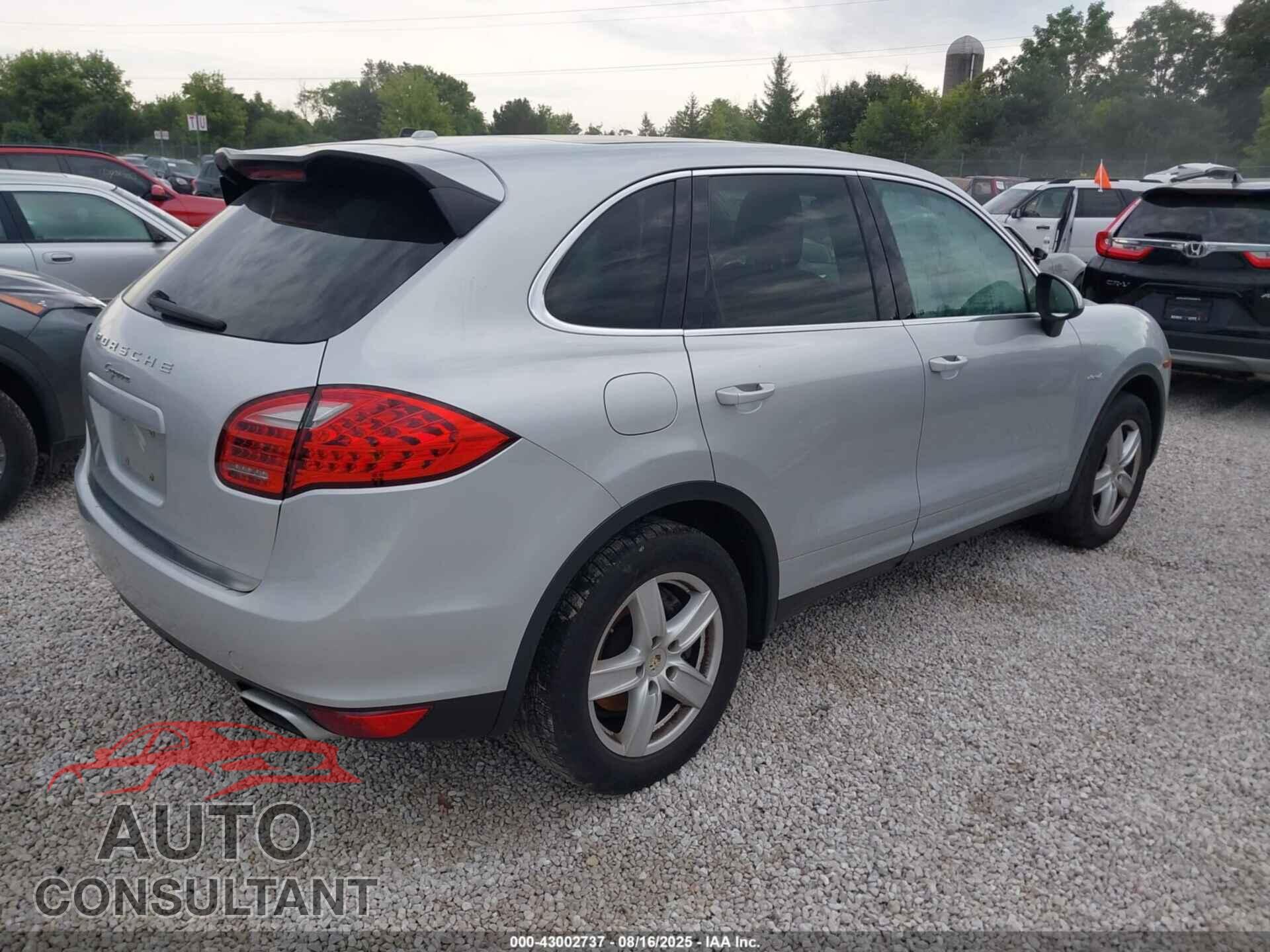 PORSCHE CAYENNE 2013 - WP1AF2A2XDLA29331