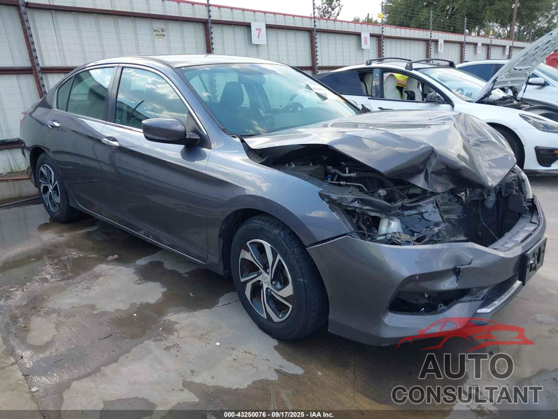 HONDA ACCORD 2017 - 1HGCR2F31HA225132