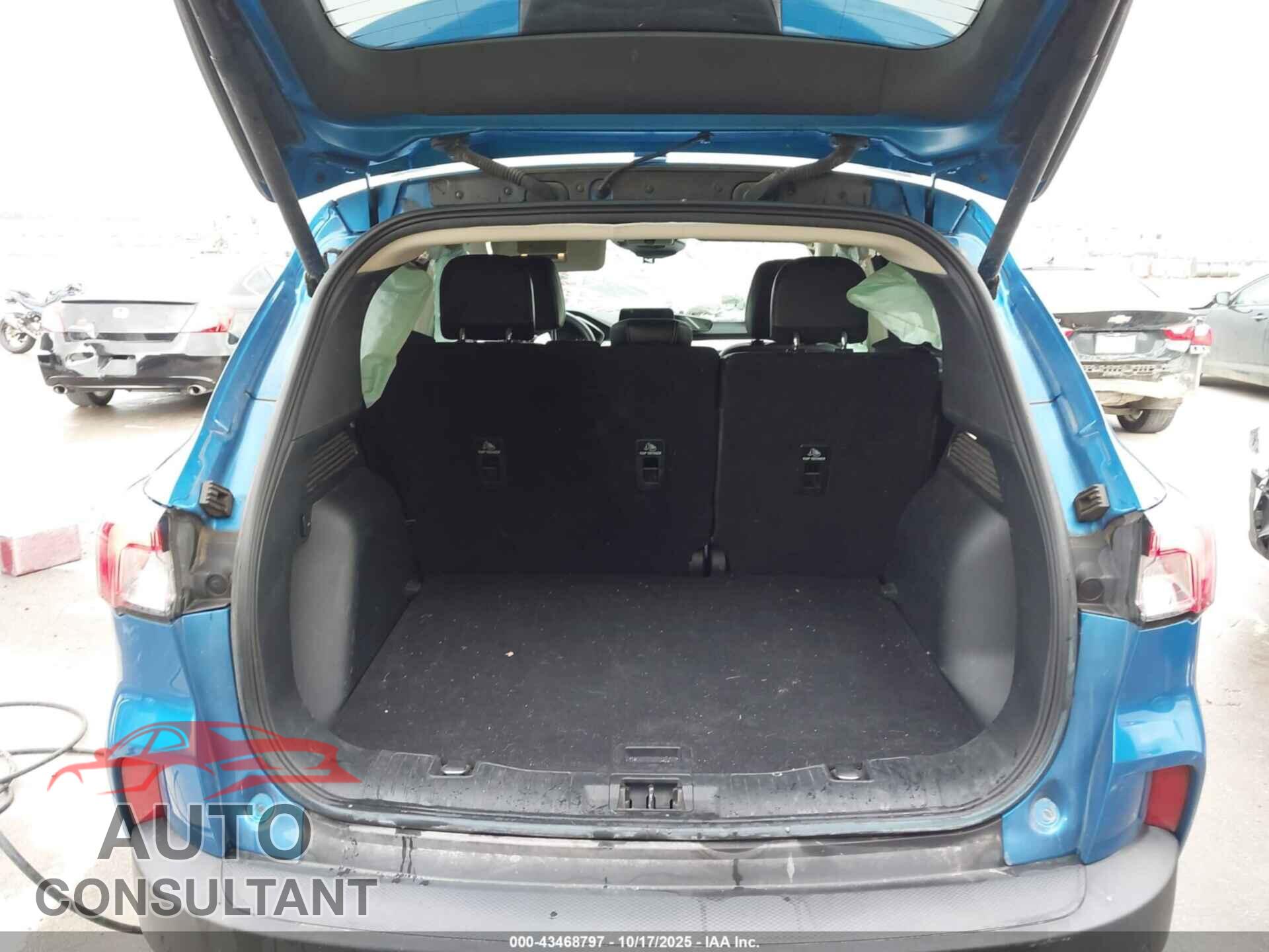 FORD ESCAPE 2020 - 1FMCU9H99LUA09202