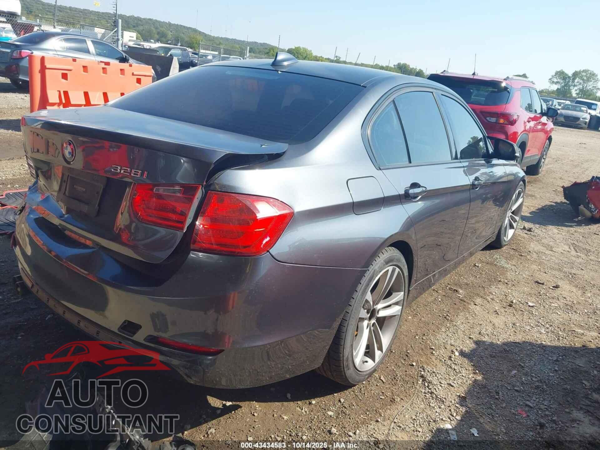 BMW 328I 2013 - WBA3A5C56DF453280