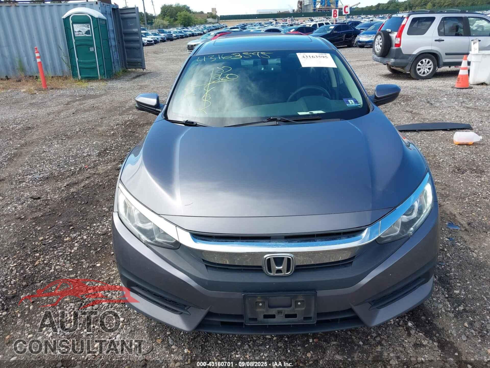 HONDA CIVIC 2017 - 19XFC2F78HE220104