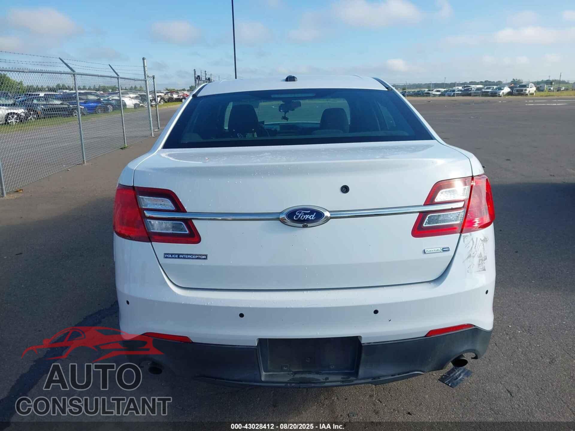 FORD POLICE INTERCEPTOR 2015 - 1FAHP2MK1FG128954