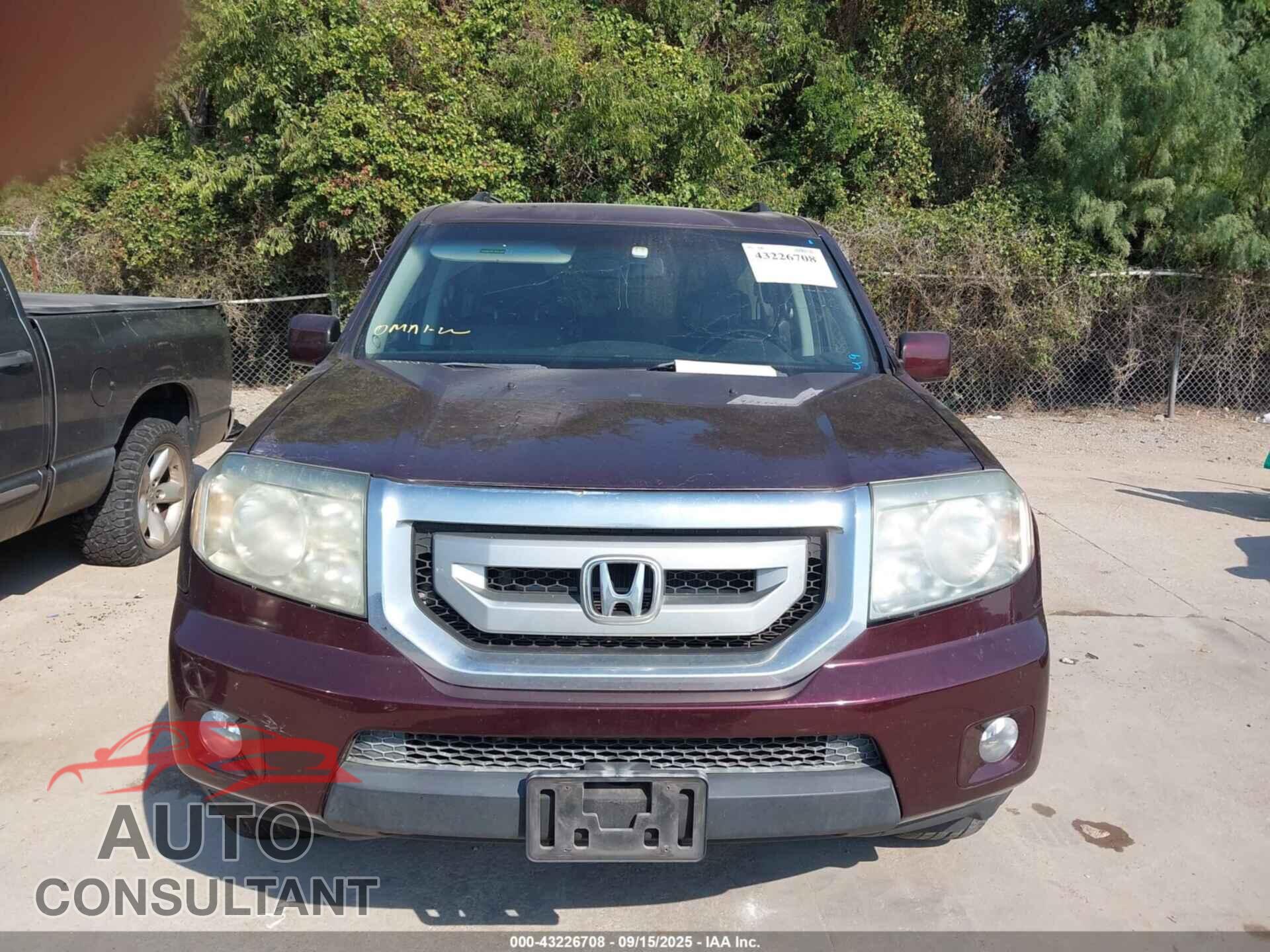HONDA PILOT 2011 - 5FNYF3H53BB001022