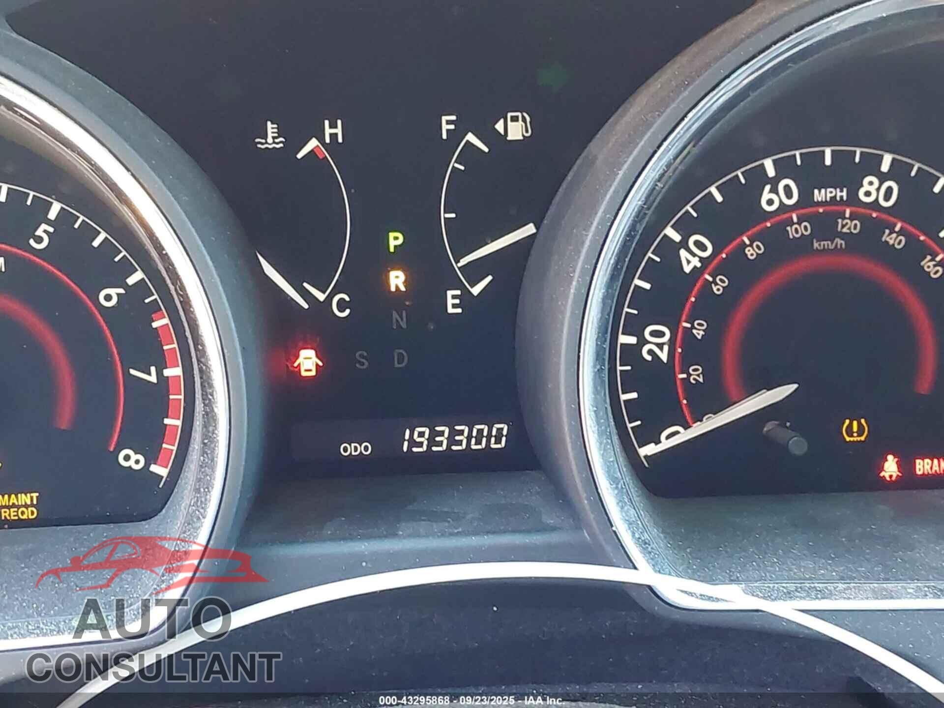 TOYOTA HIGHLANDER 2011 - 5TDZK3EH2BS037357
