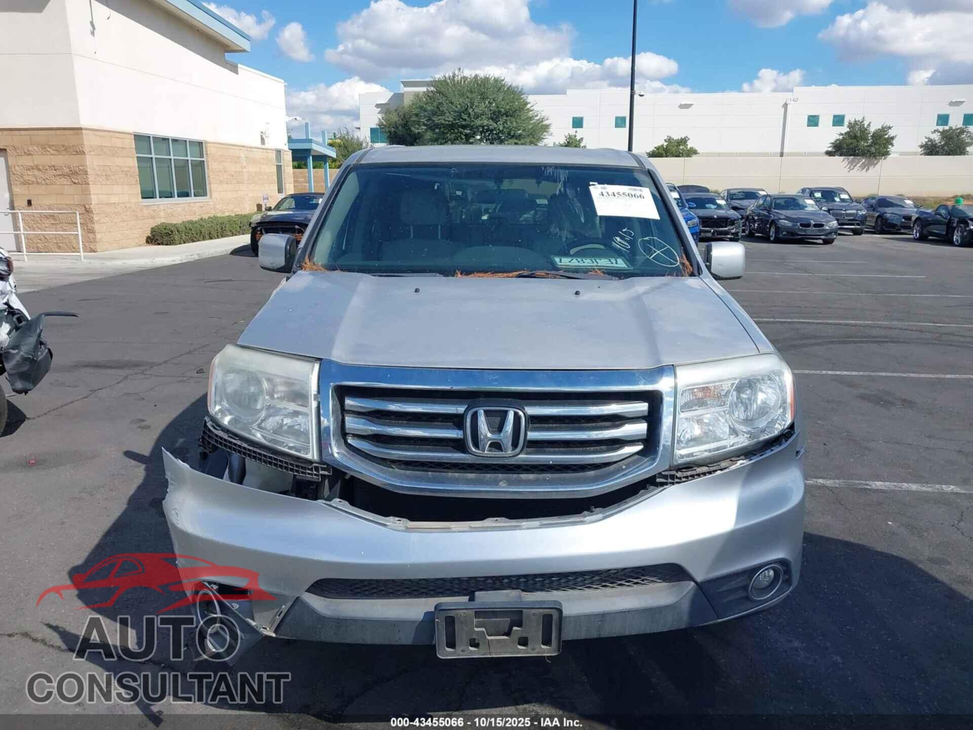 HONDA PILOT 2014 - 5FNYF3H41EB017165
