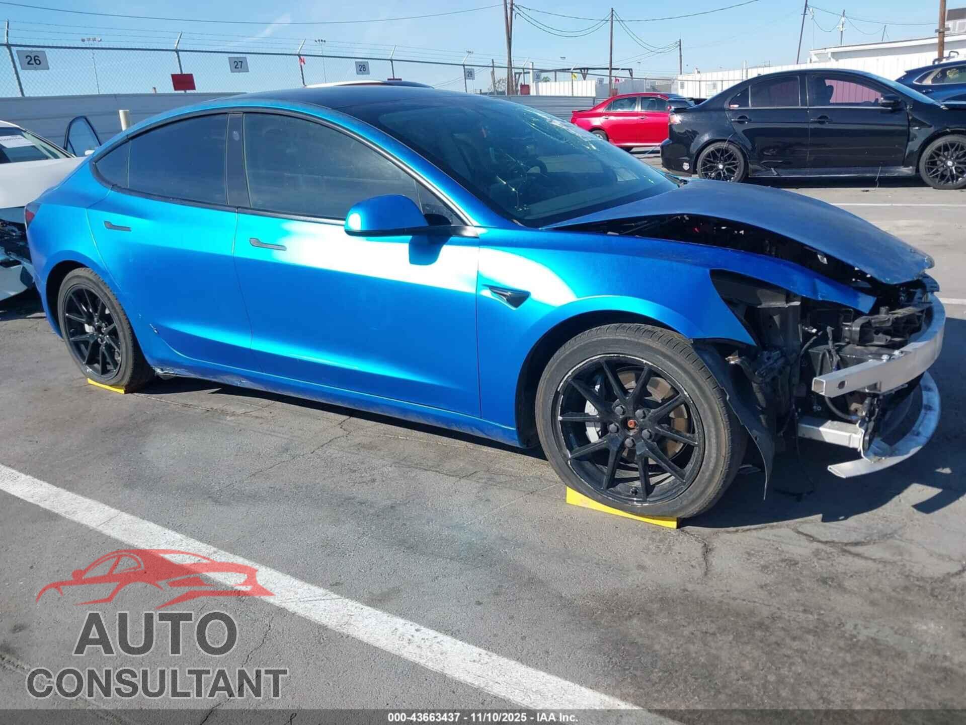 TESLA MODEL 3 2021 - 5YJ3E1EB2MF003858