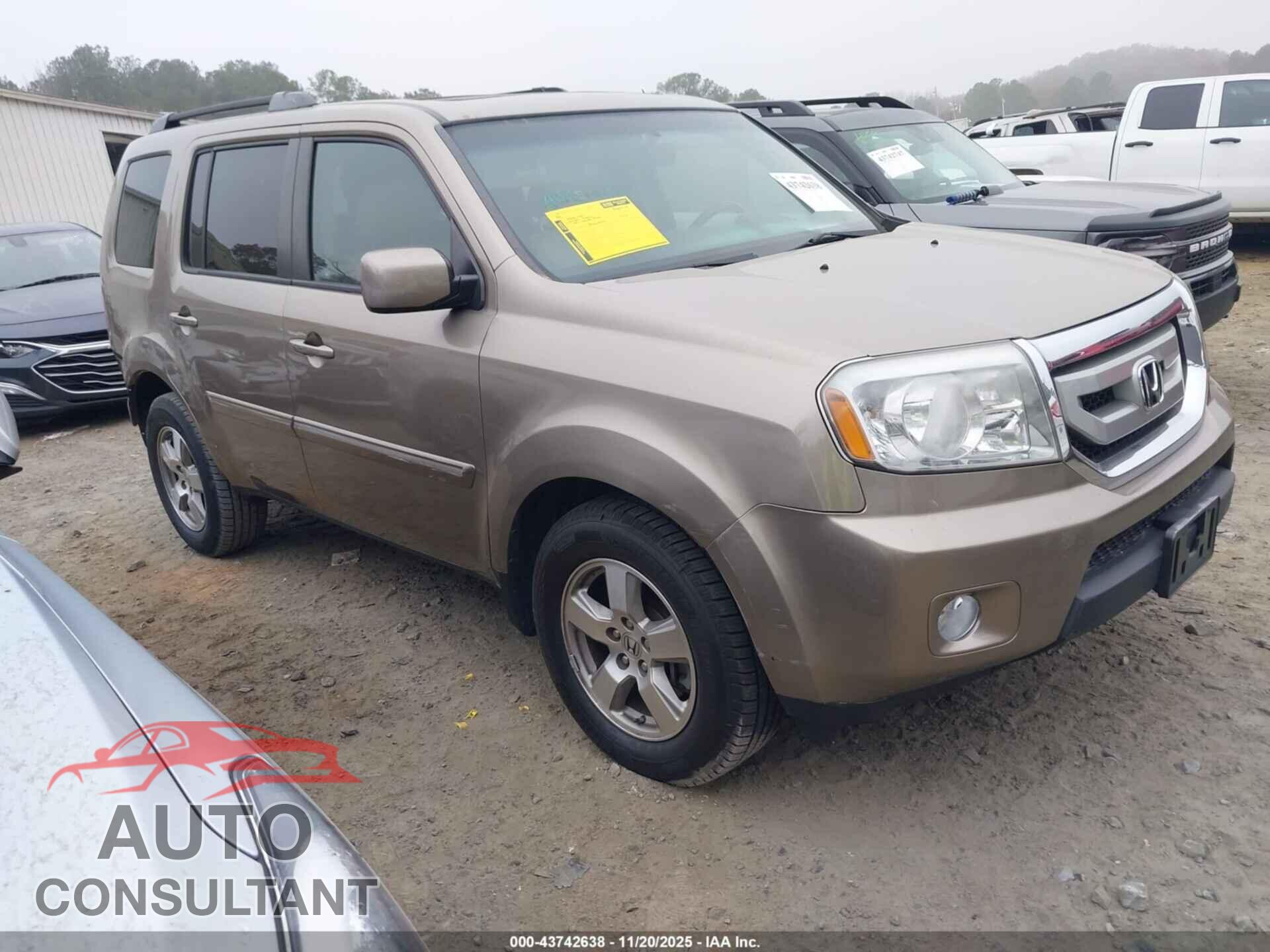 HONDA PILOT 2011 - 5FNYF3H68BB052900