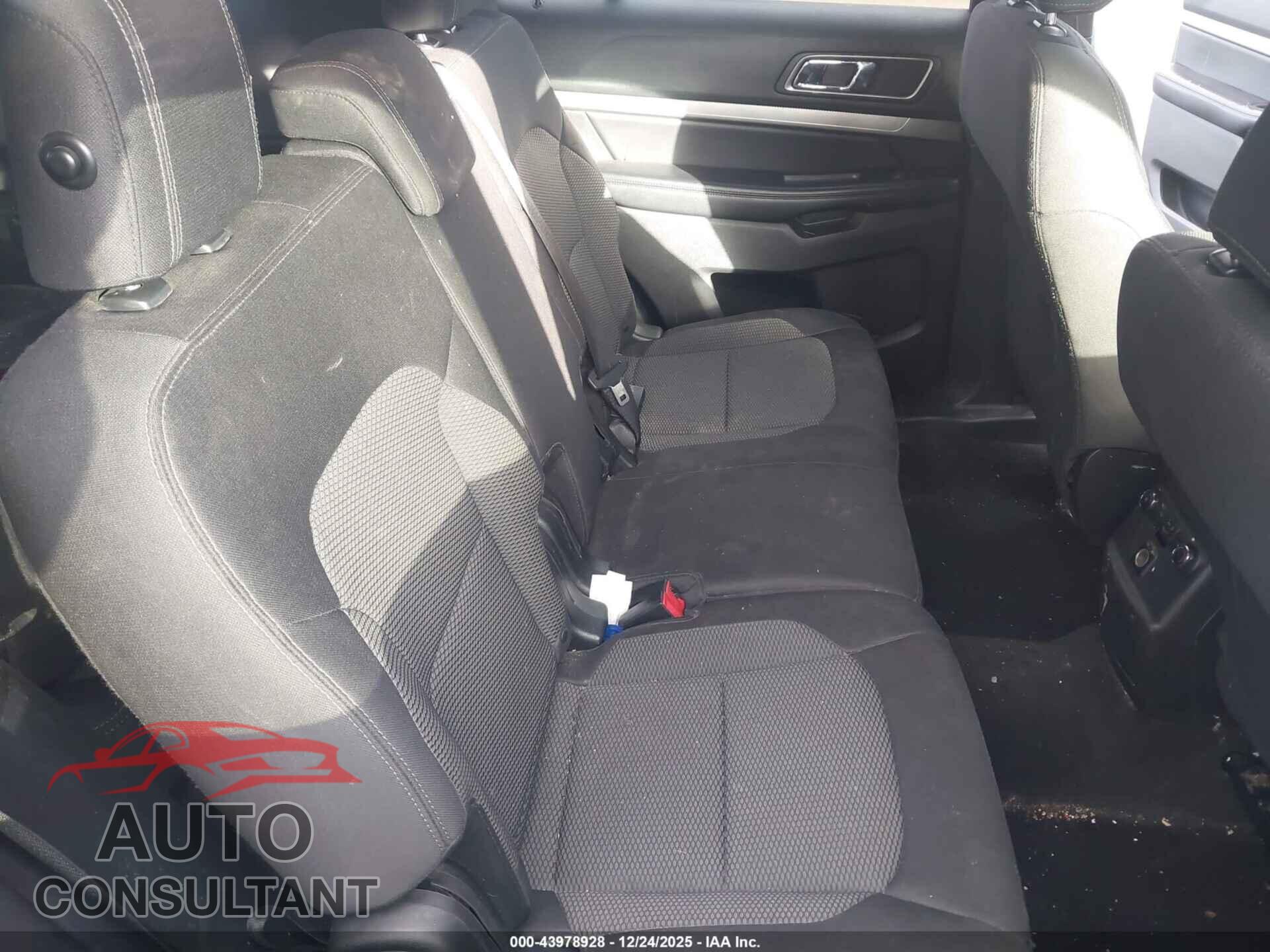 FORD EXPLORER 2018 - 1FM5K8D80JGB37393