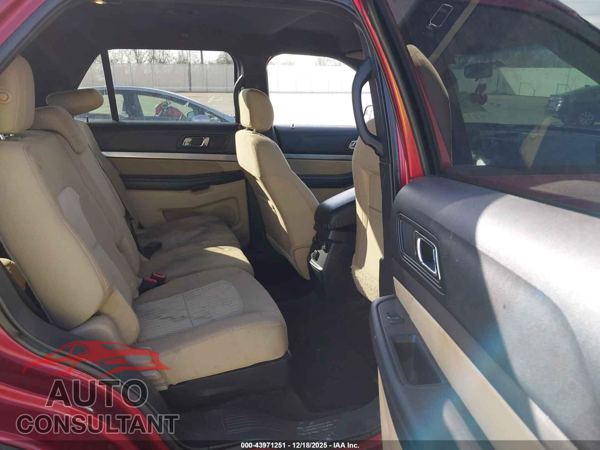 FORD EXPLORER 2017 - 1FM5K7B82HGA26965