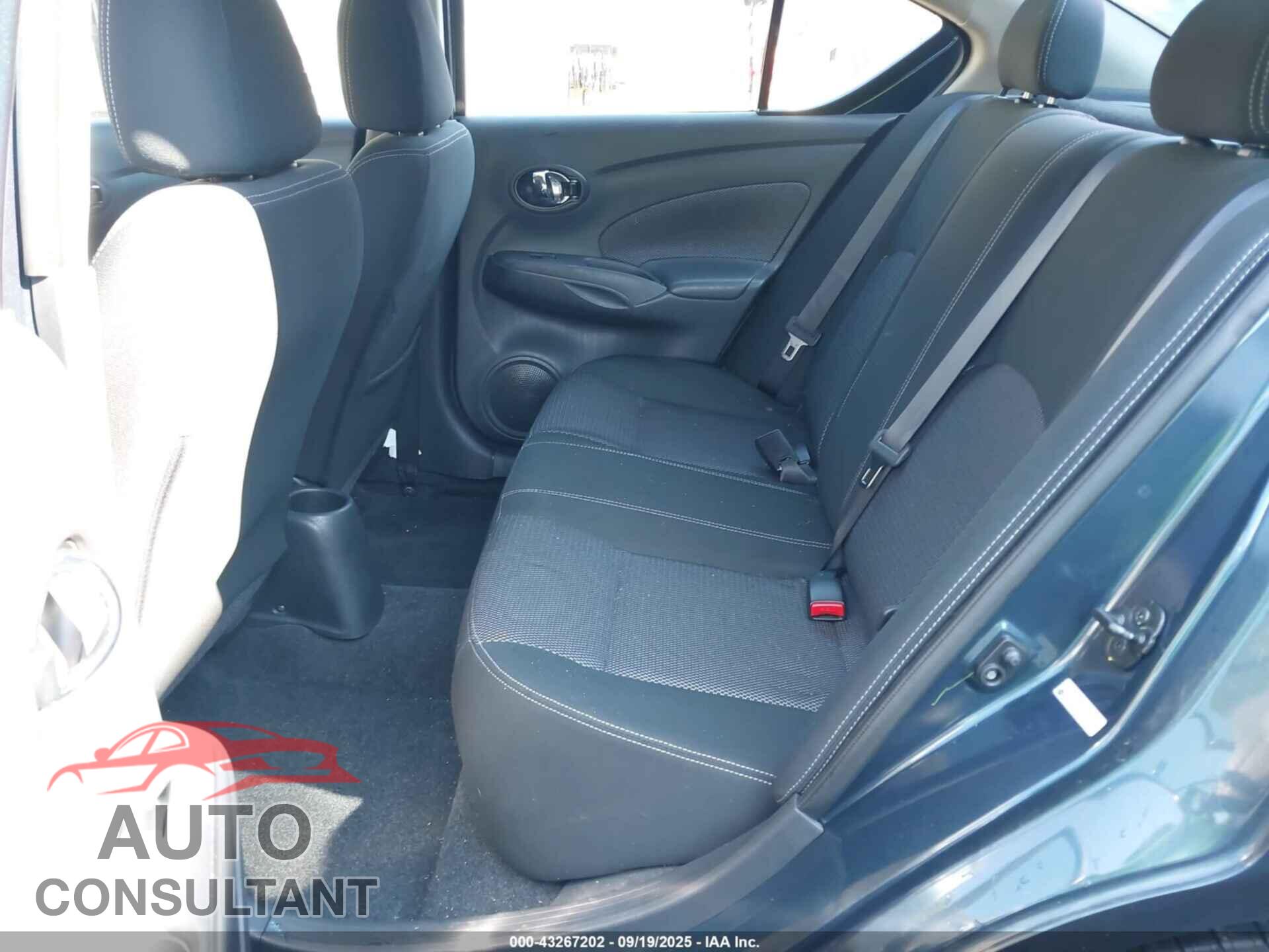 NISSAN VERSA 2017 - 3N1CN7AP3HL870247