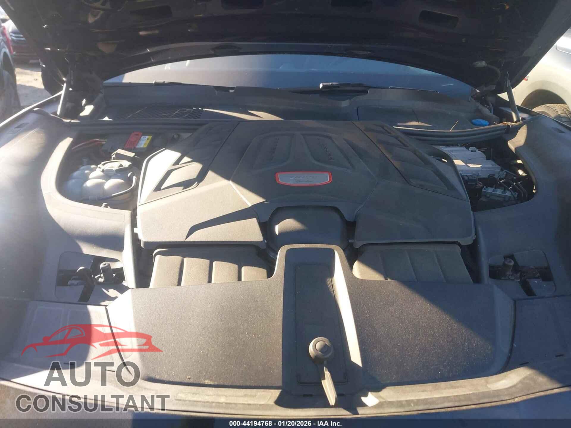 PORSCHE CAYENNE 2019 - WP1AF2AY2KDA80902