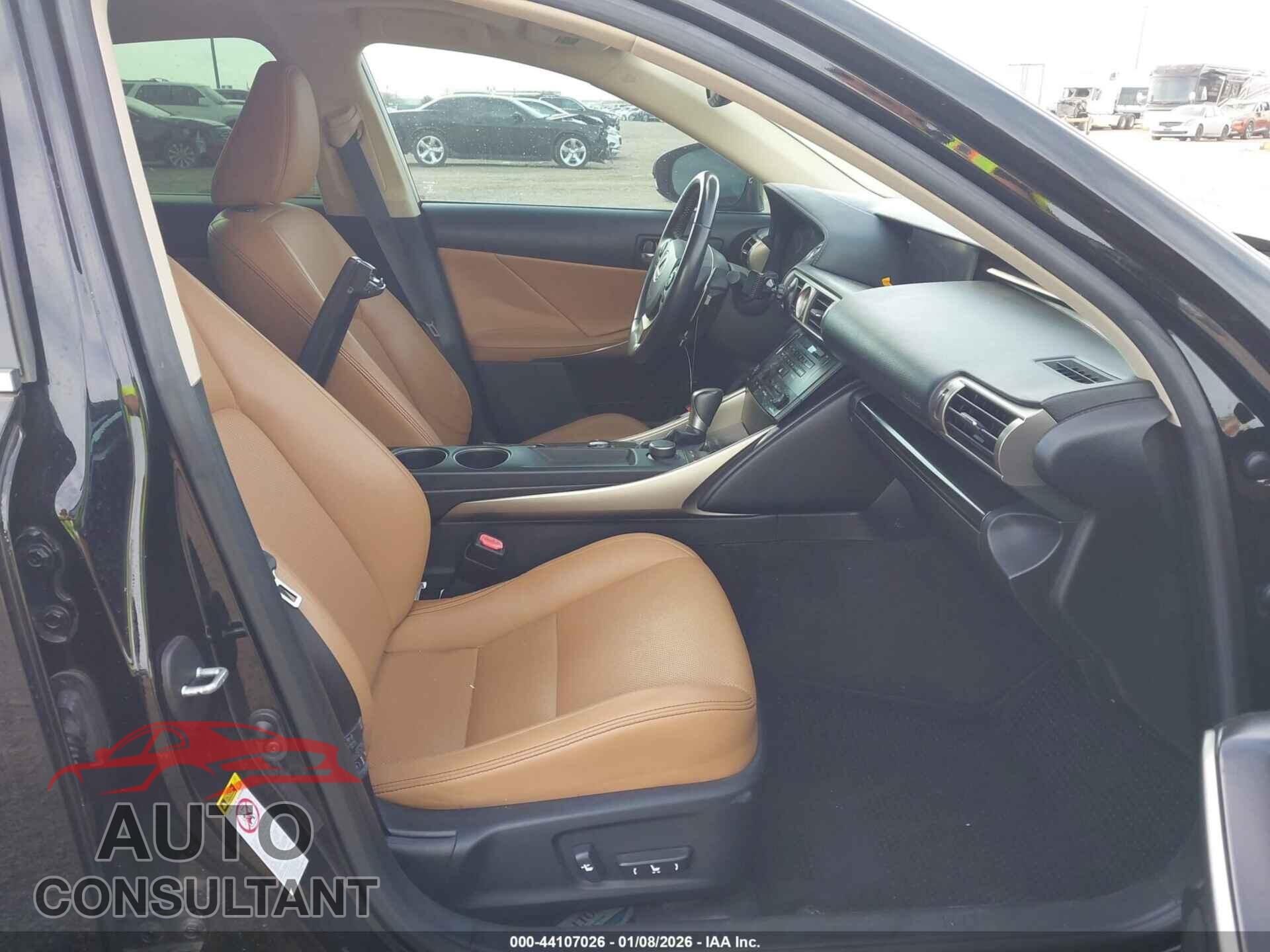 LEXUS IS 250 2014 - JTHBF1D25E5035960