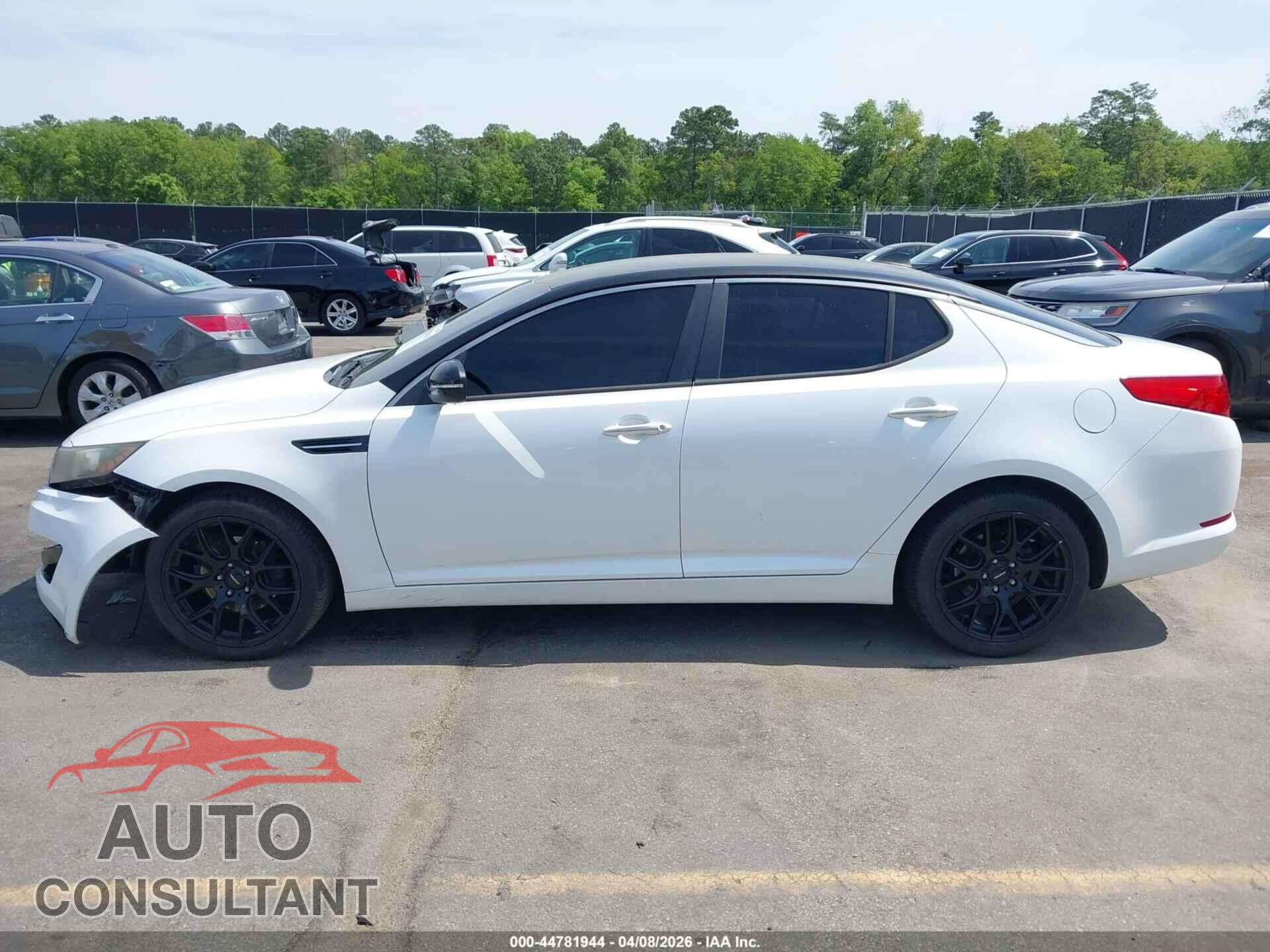 KIA OPTIMA 2013 - KNAGM4A72D5380227