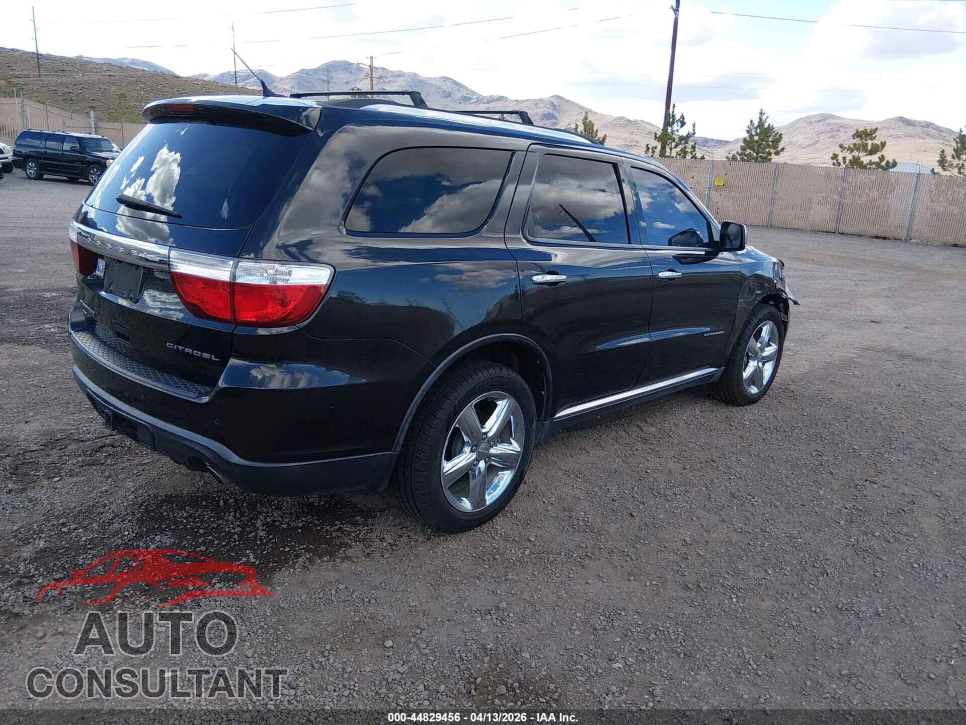 DODGE DURANGO 2011 - 1D4SE5GT2BC594652
