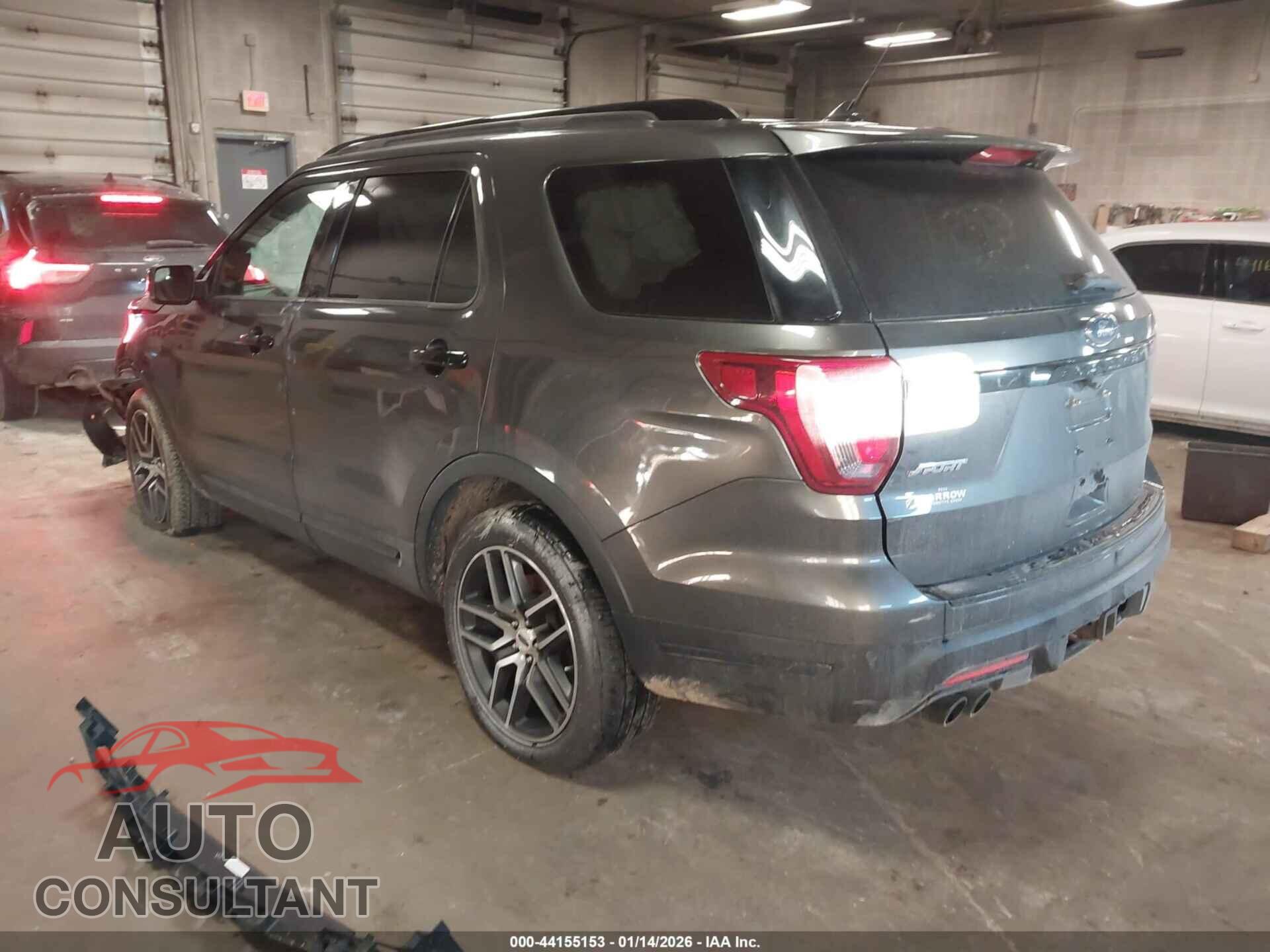 FORD EXPLORER 2018 - 1FM5K8GTXJGB01727