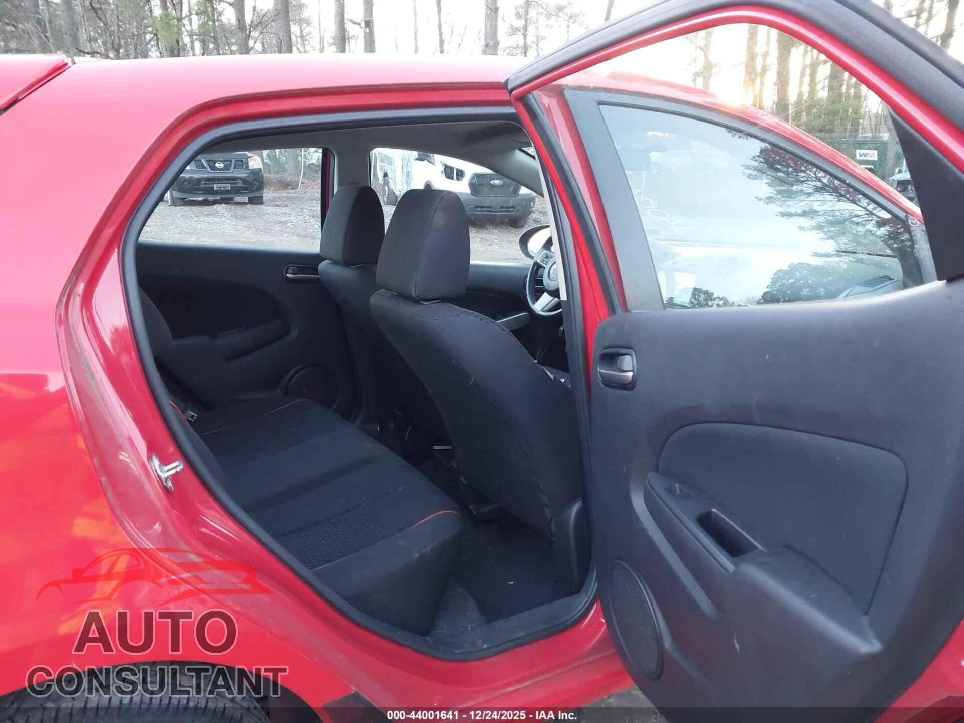 MAZDA MAZDA2 2012 - JM1DE1LY2C0137794
