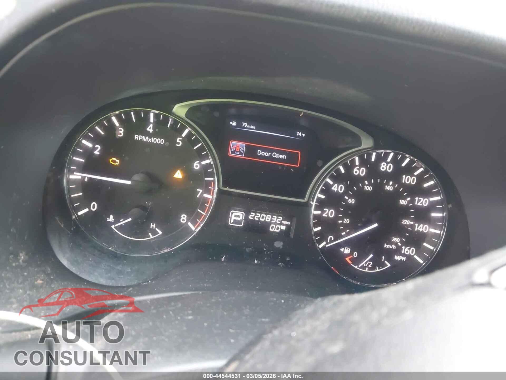 NISSAN PATHFINDER 2013 - 5N1AR2MN7DC659916
