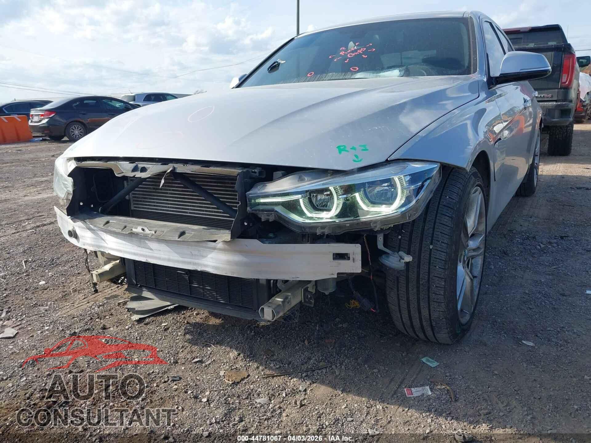 BMW 330E 2018 - WBA8E1C59JA762964