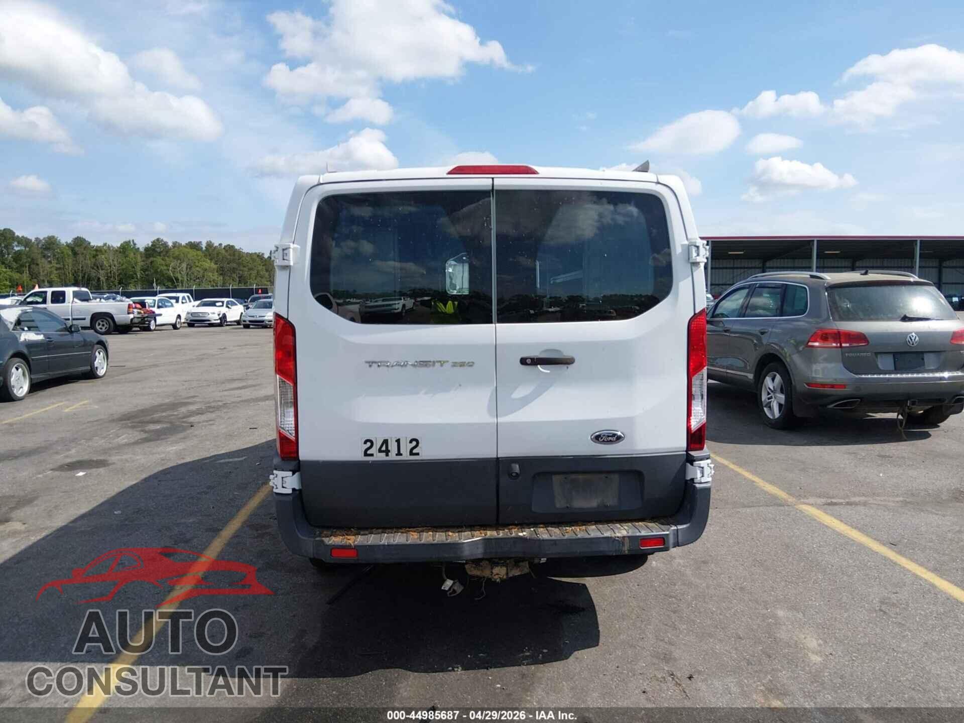 FORD TRANSIT-250 2017 - 1FTYR1ZM4HKA46452