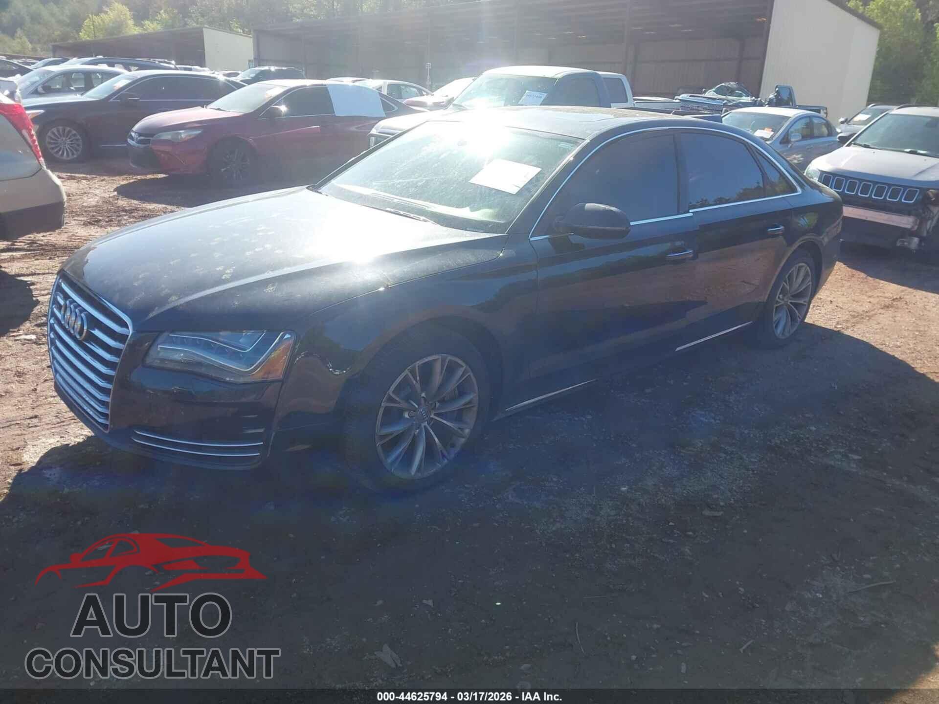 AUDI A8 L 2012 - WAURVAFD4CN032172