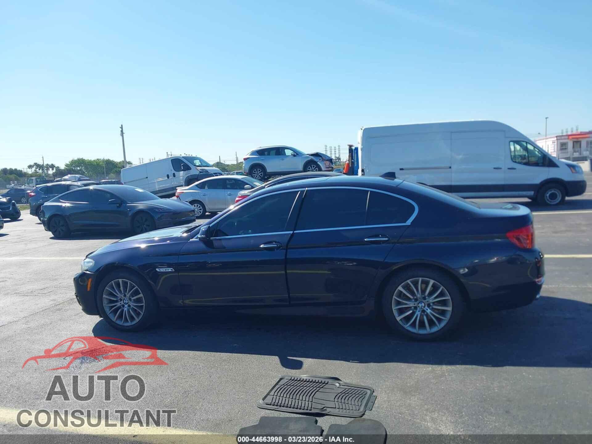 BMW 528I 2014 - WBA5A7C56ED615765
