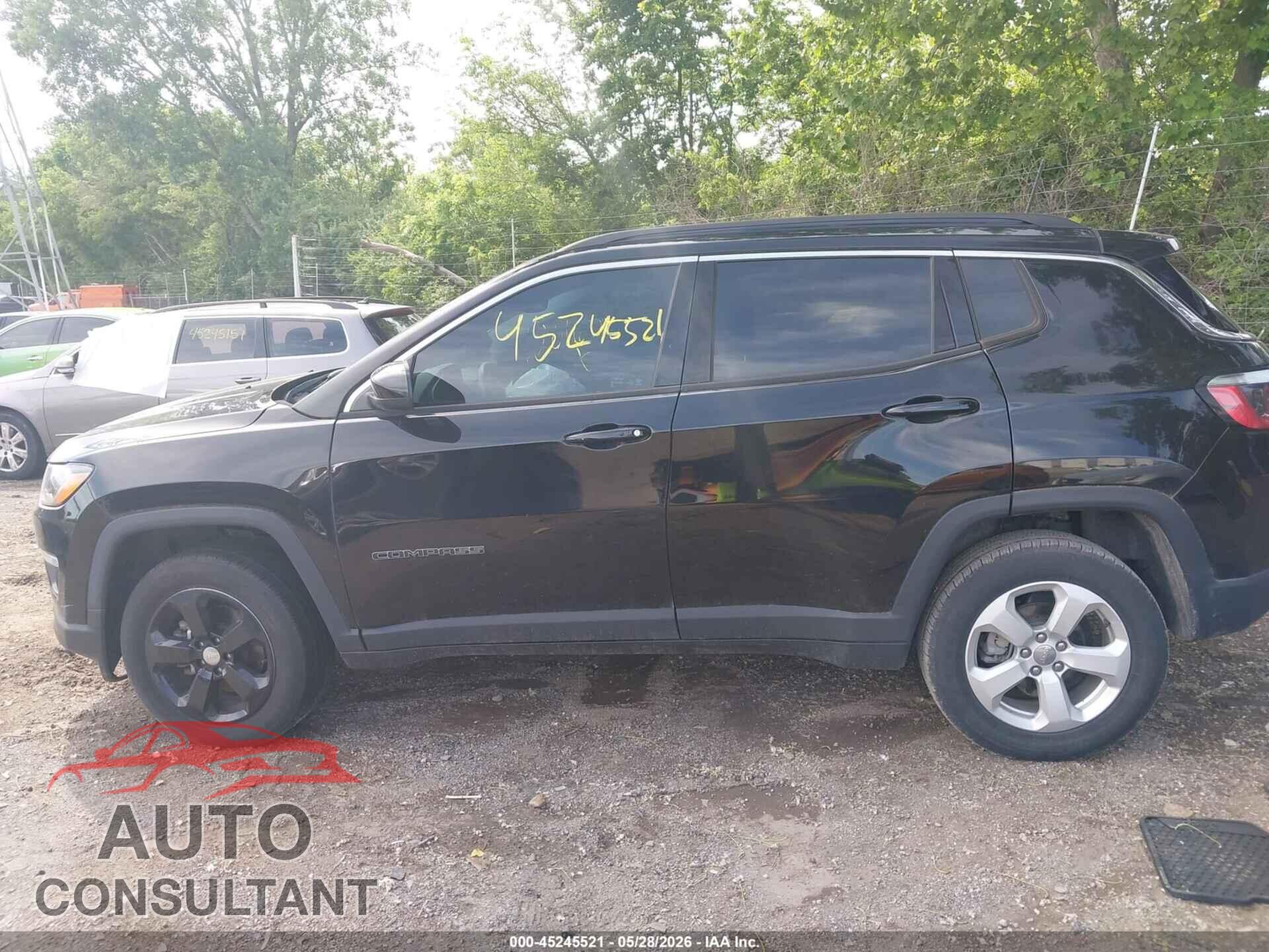 JEEP COMPASS 2018 - 3C4NJDBB3JT201629