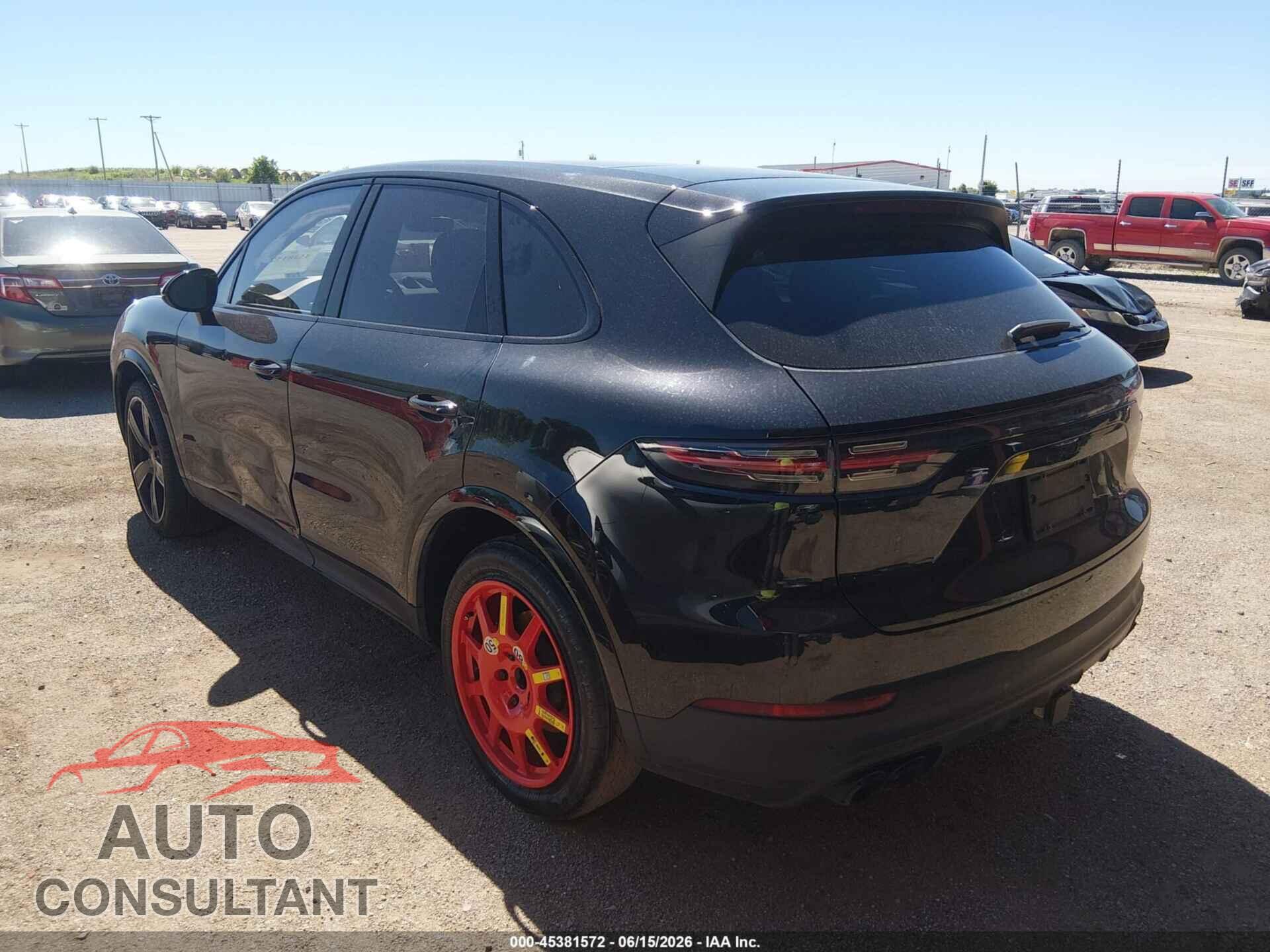 PORSCHE CAYENNE 2021 - WP1AA2AY2MDA00242
