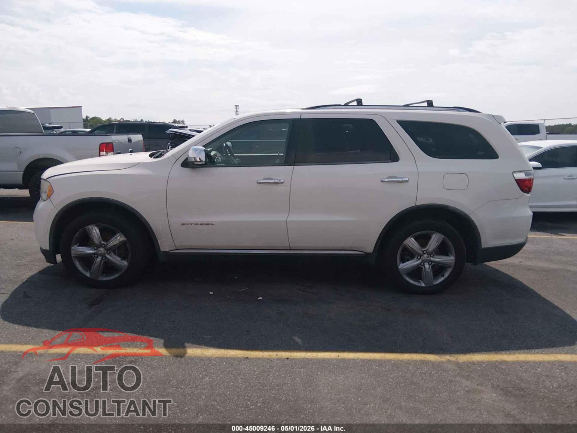 DODGE DURANGO 2012 - 1C4SDJET5CC211588