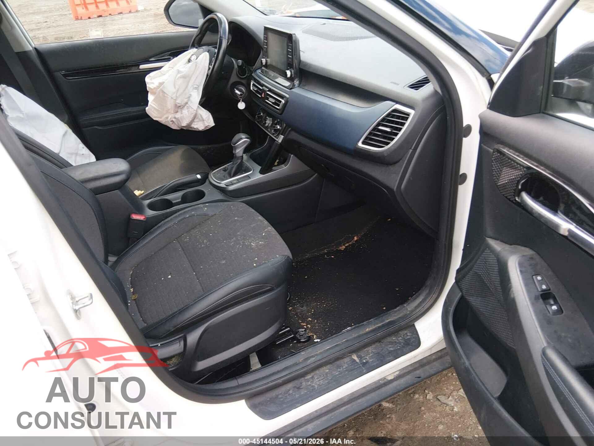 KIA SELTOS 2021 - KNDEU2AA8M7119330