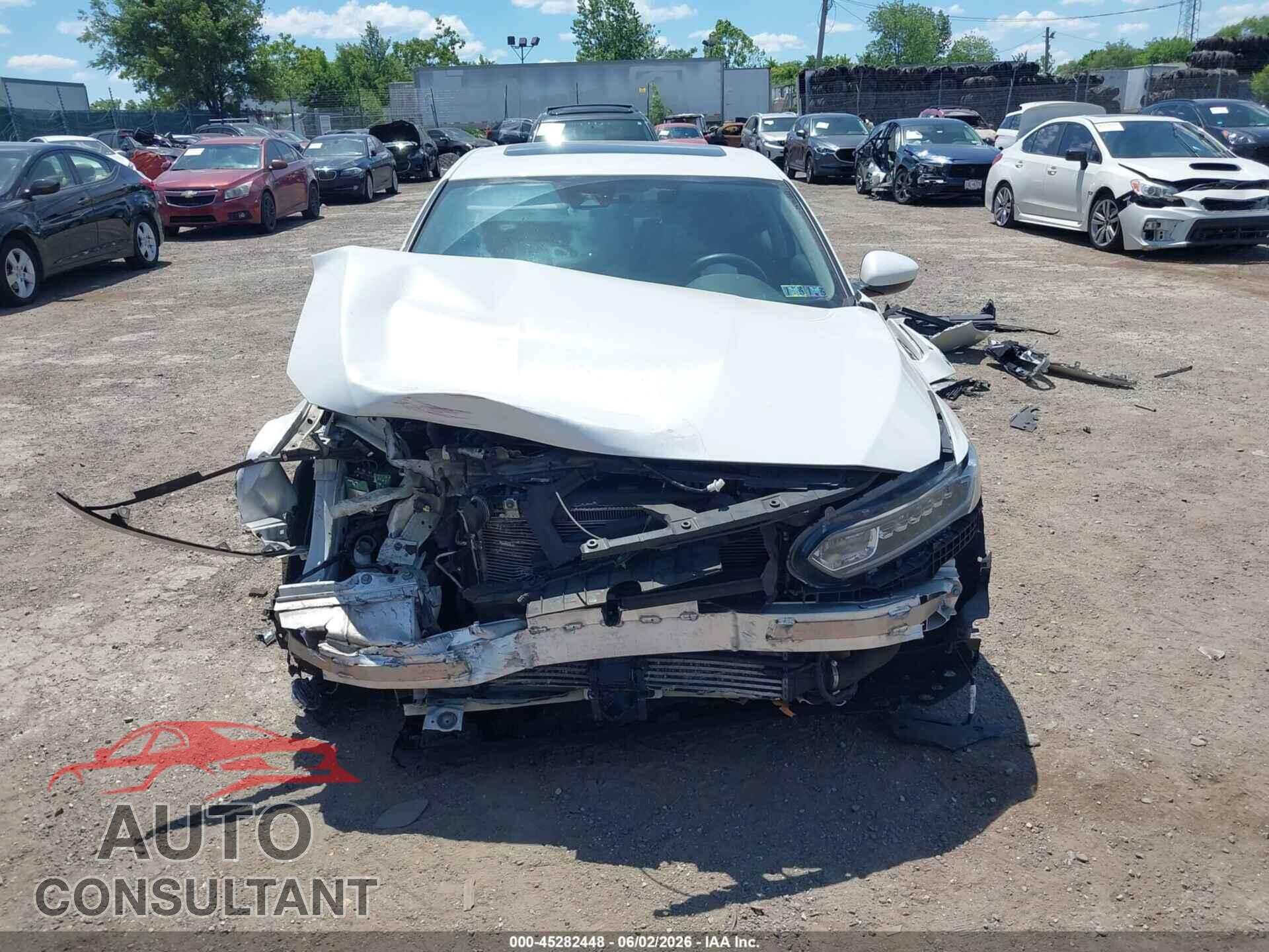 HONDA ACCORD 2018 - 1HGCV1F48JA098867