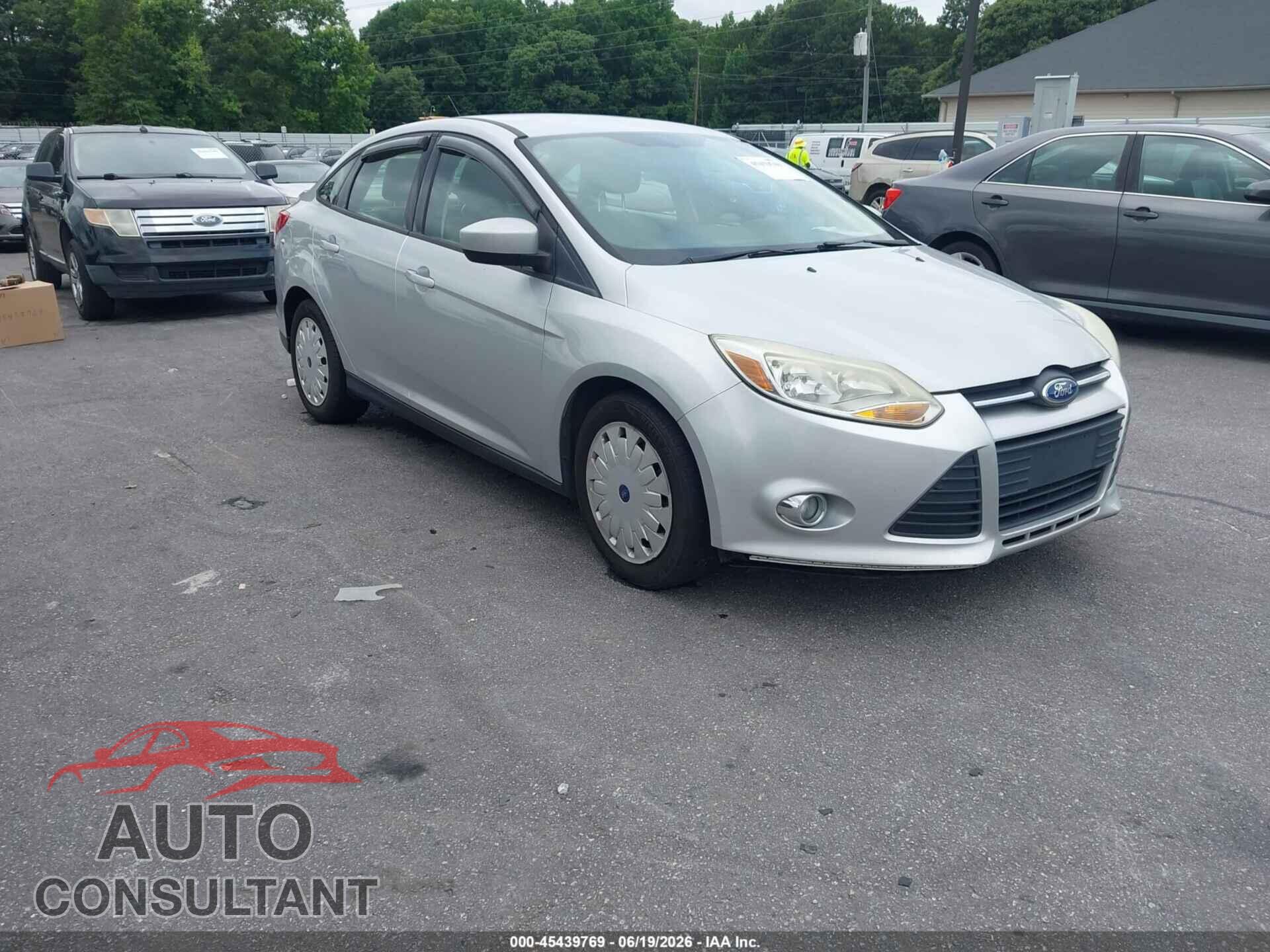 FORD FOCUS 2012 - 1FAHP3F23CL247224