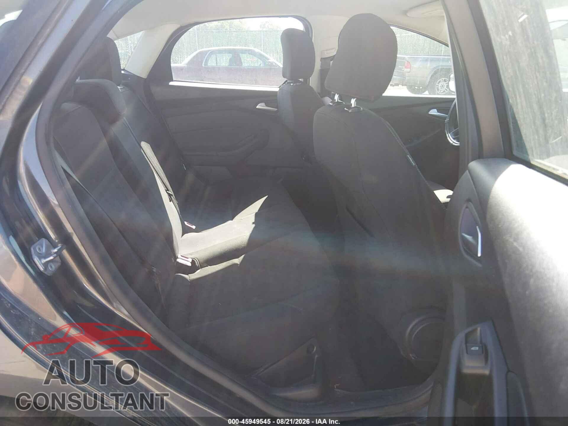 FORD FOCUS 2017 - 1FADP3FE3HL292731