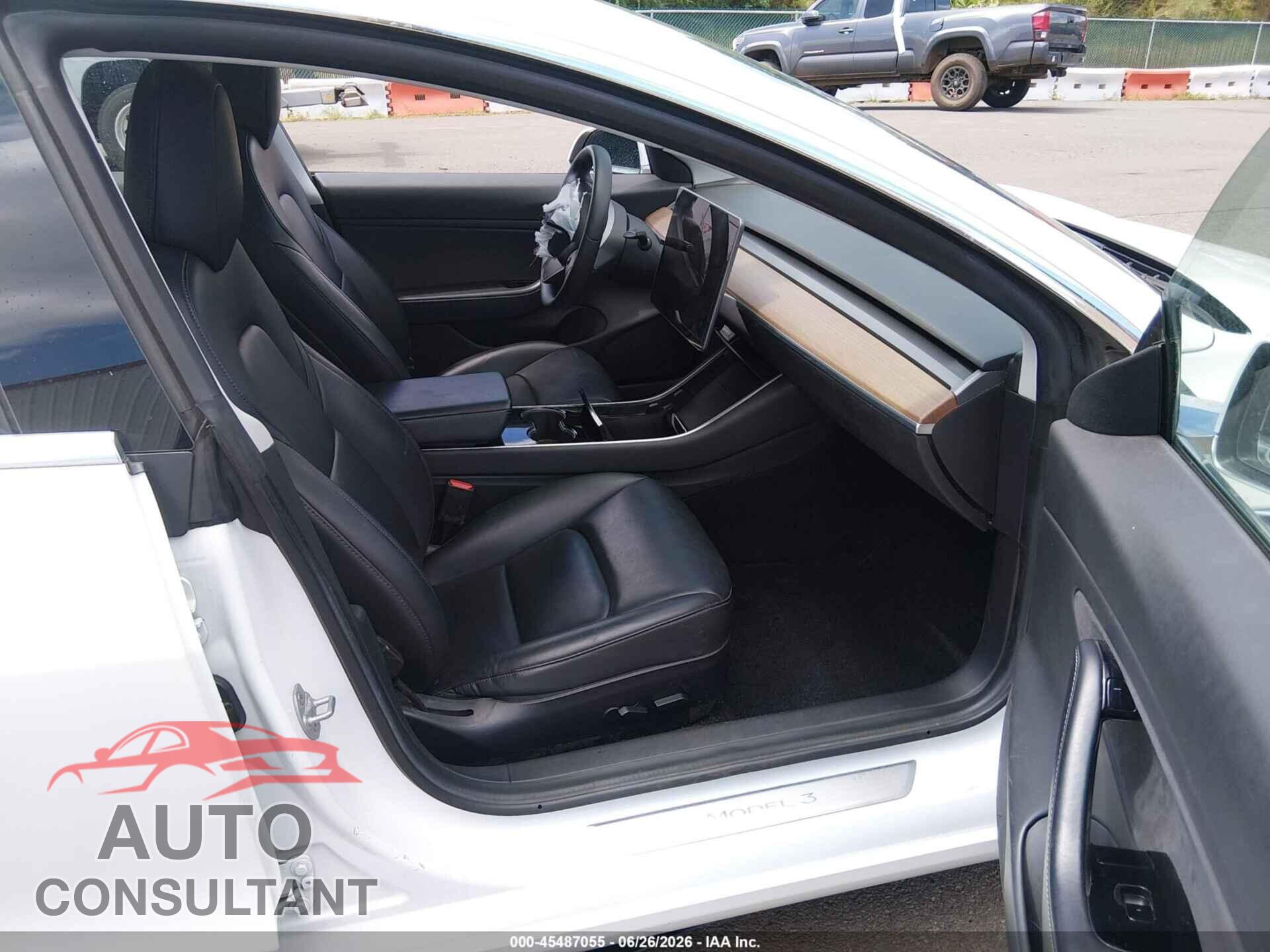 TESLA MODEL 3 2019 - 5YJ3E1EA2KF472596
