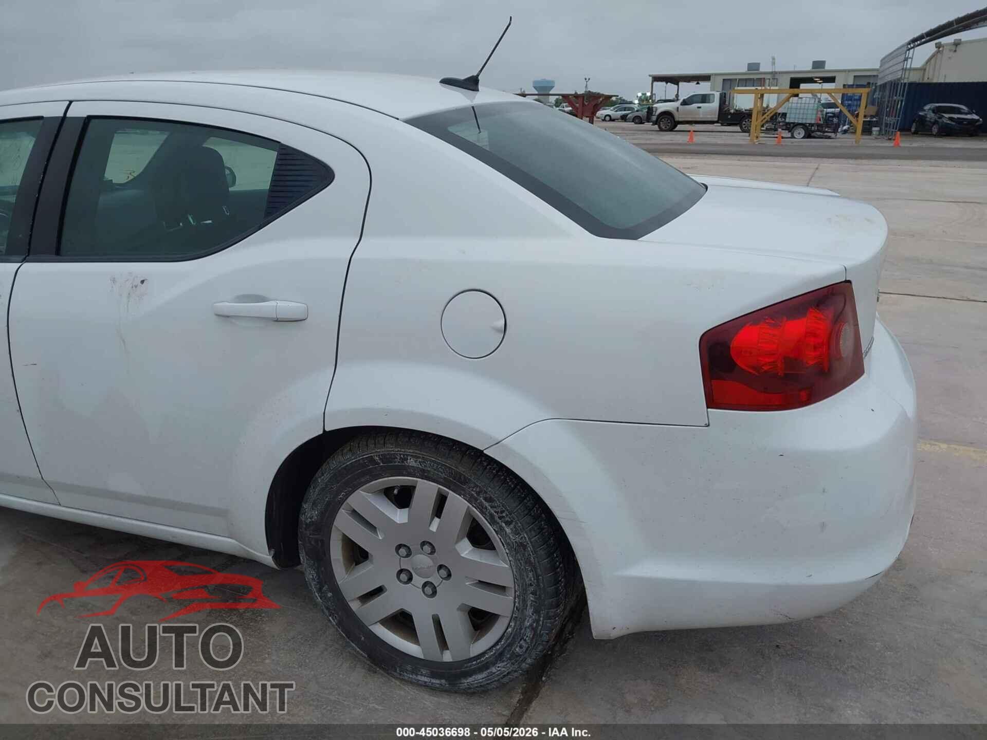 DODGE AVENGER 2013 - 1C3CDZAB2DN752110